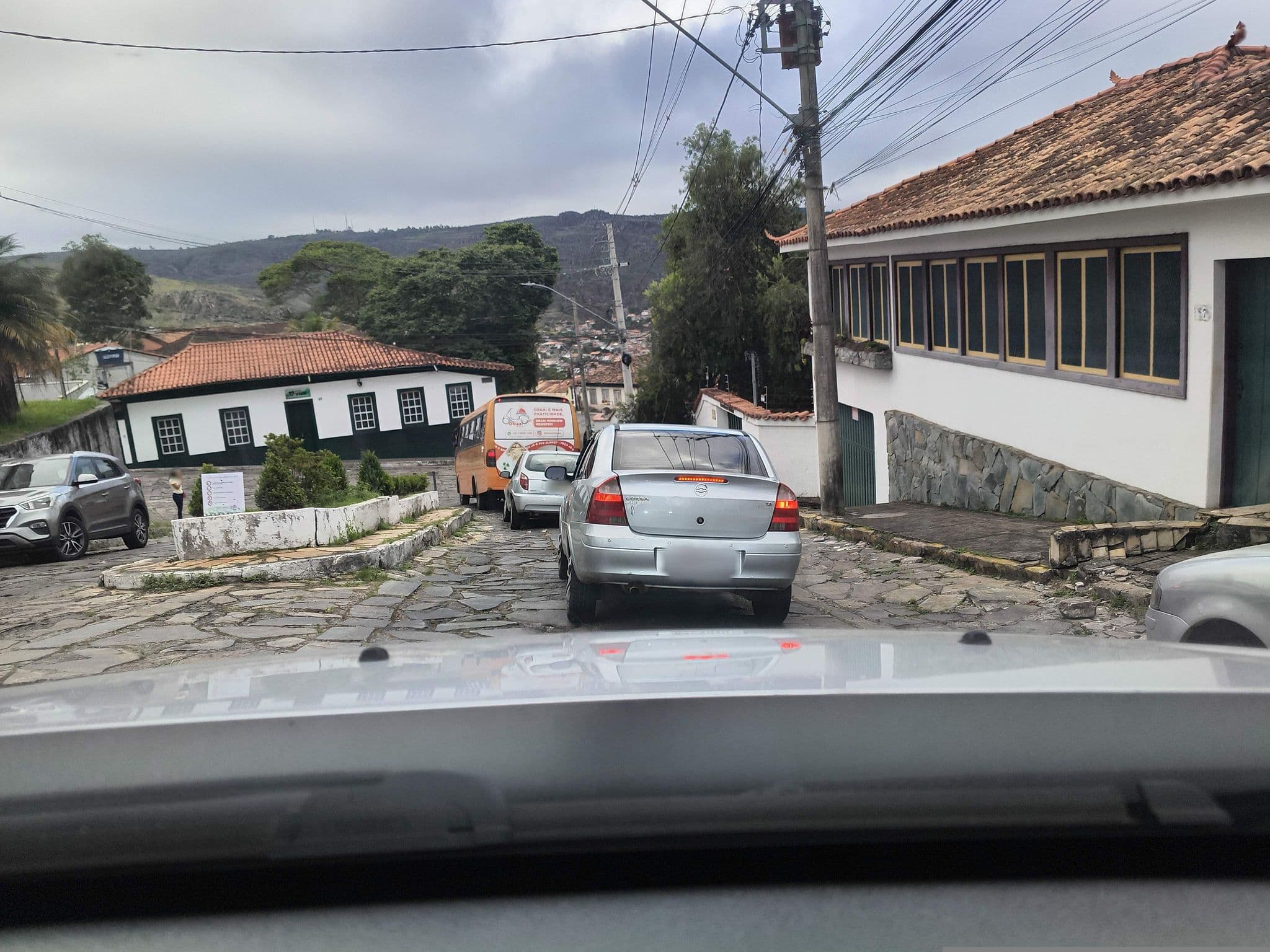 Street view near Agarthy Retiro Resort, Diamantina — © nomondo (CC BY-SA · Mapillary)