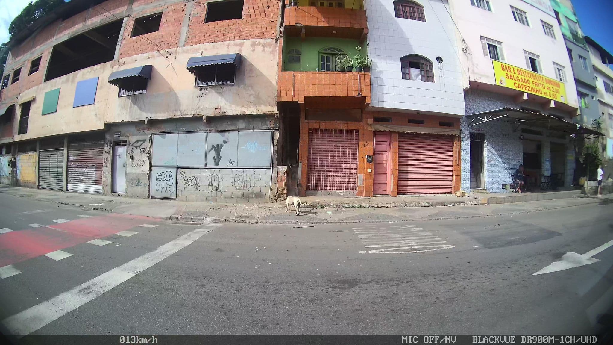 Street view near Hotel Bela Vista, Vitória — © kaart_2 (CC BY-SA · Mapillary)