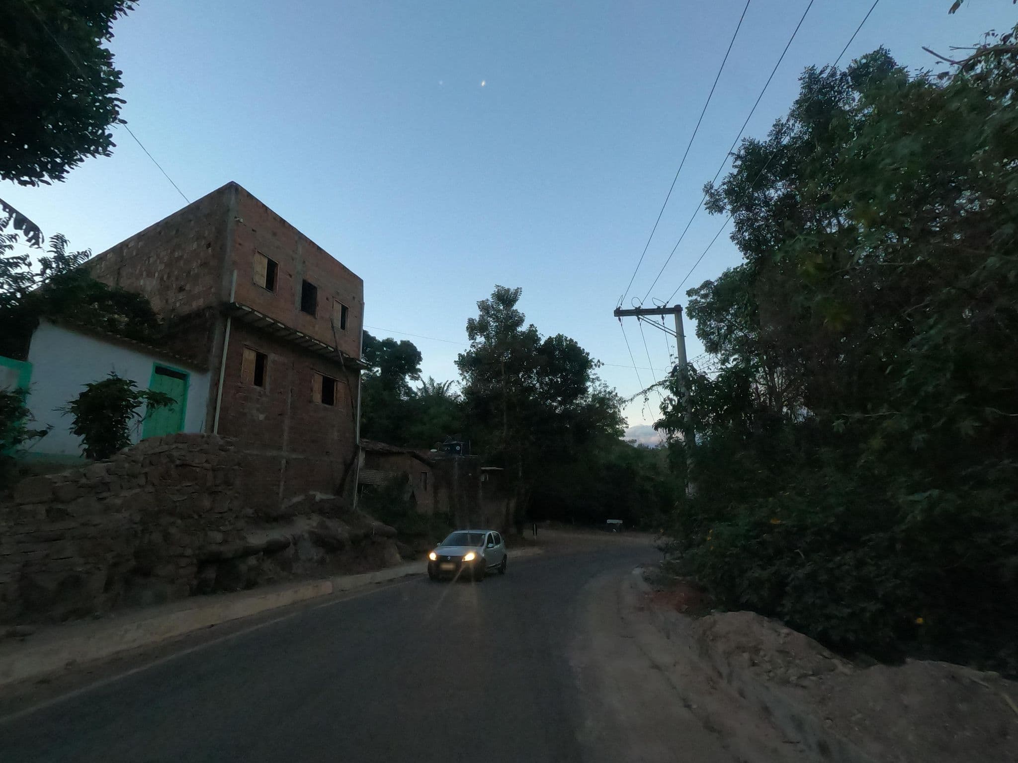 Street view near Pousada Artemizia, Lençóis — © MuitoAlemdasFronteiras (CC BY-SA · Mapillary)