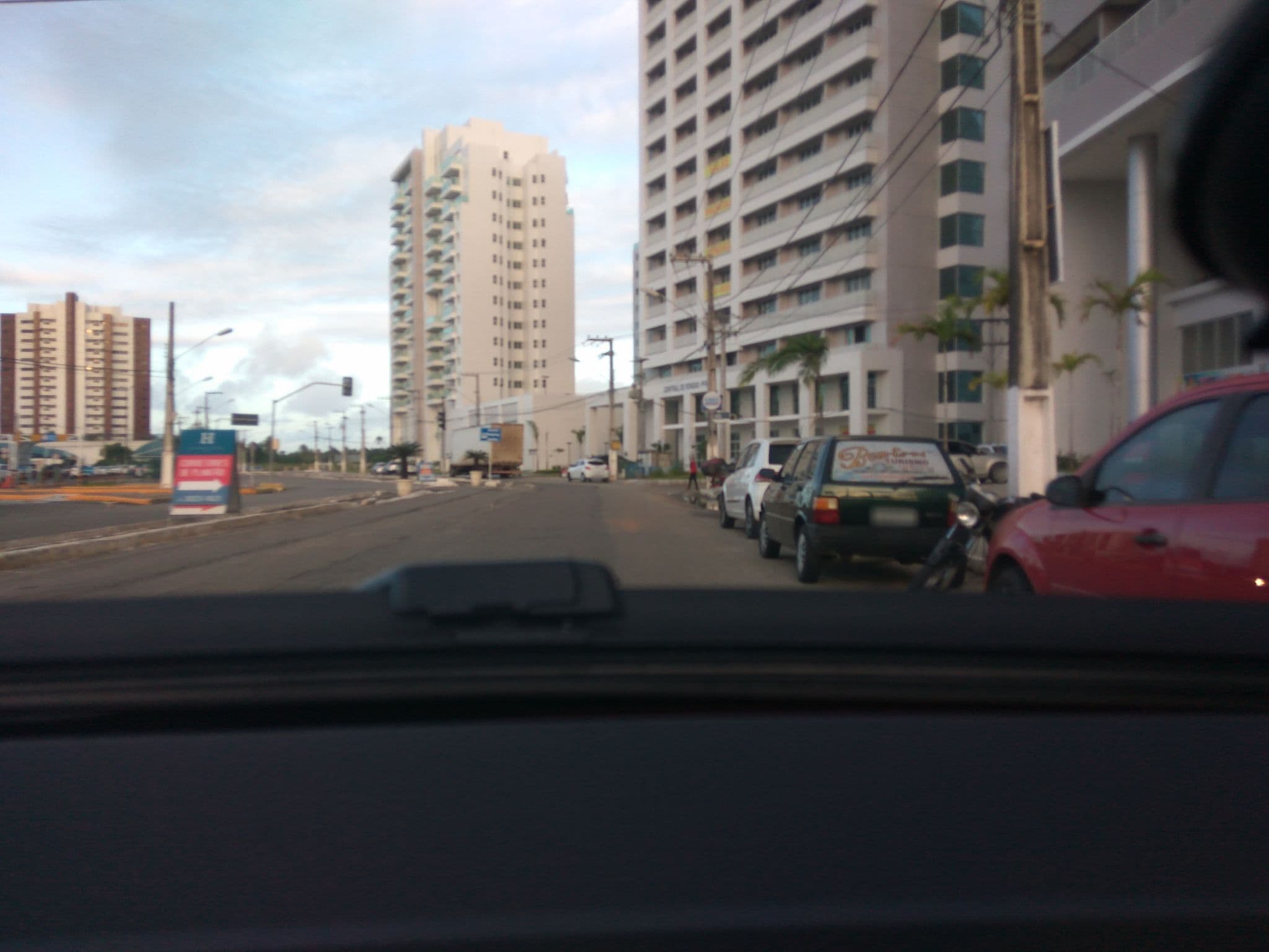 Street view near Hotel Nb Jardins, Aracaju — © albertojr_agr (CC BY-SA · Mapillary)