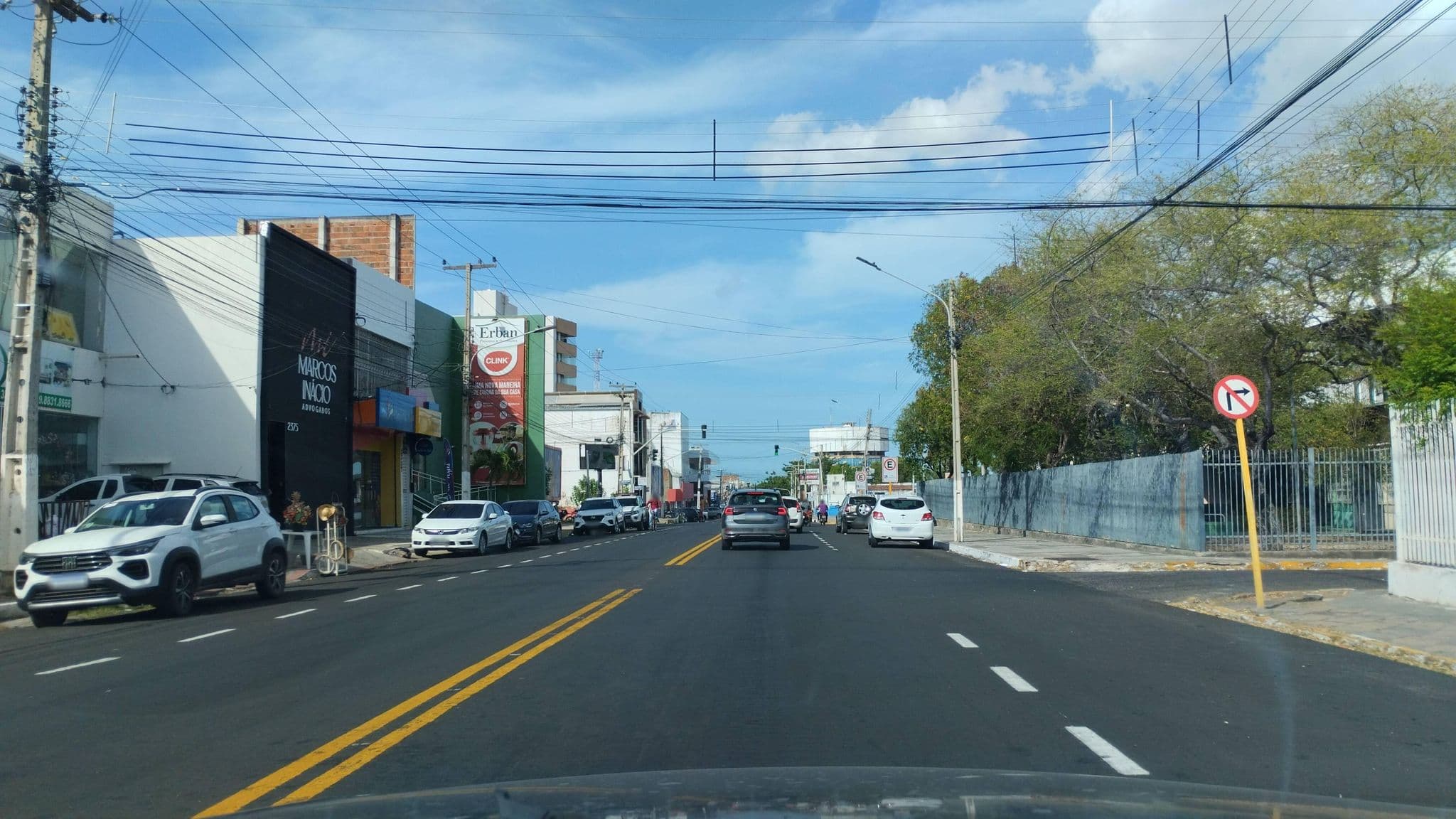 Street view near Hotel Royal MariPaiva, Mossoró — © Kaart_Local (CC BY-SA · Mapillary)