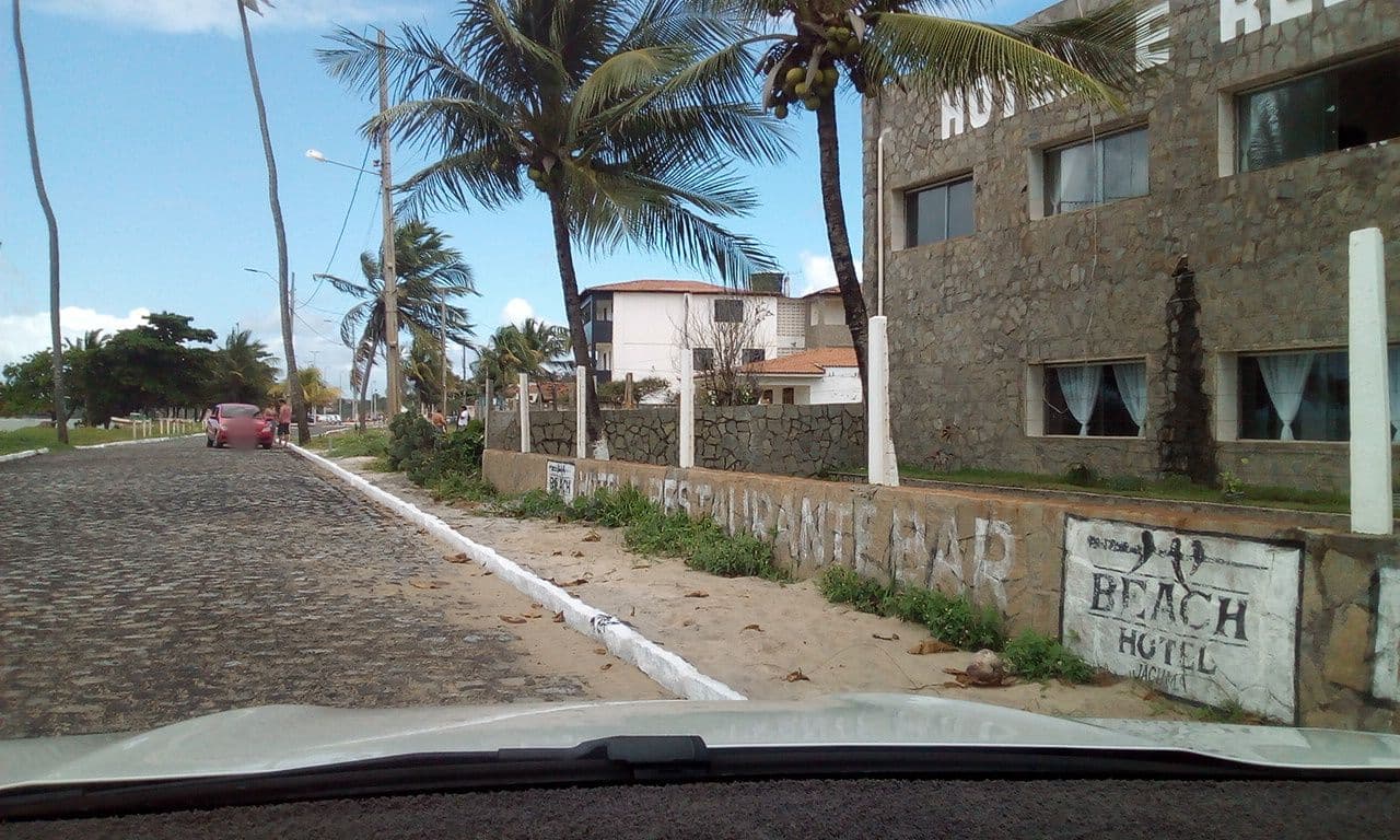 Street view near Beach Hotel Jacumã, Conde — © fredporto (CC BY-SA · Mapillary)