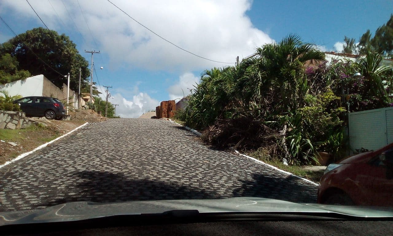 Street view near Hotel Pousada Kalinda, Conde — © fredporto (CC BY-SA · Mapillary)