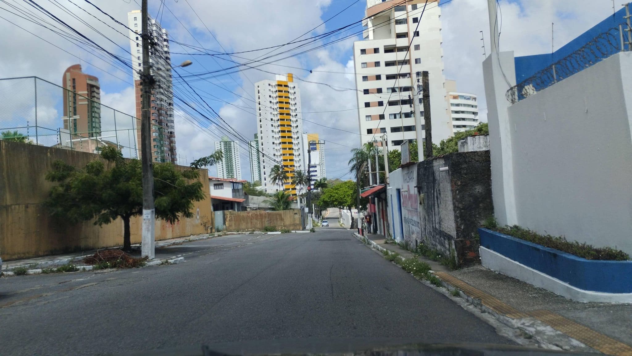 Street view near Pousada do Caio, Parnamirim — © Kaart_Local (CC BY-SA · Mapillary)
