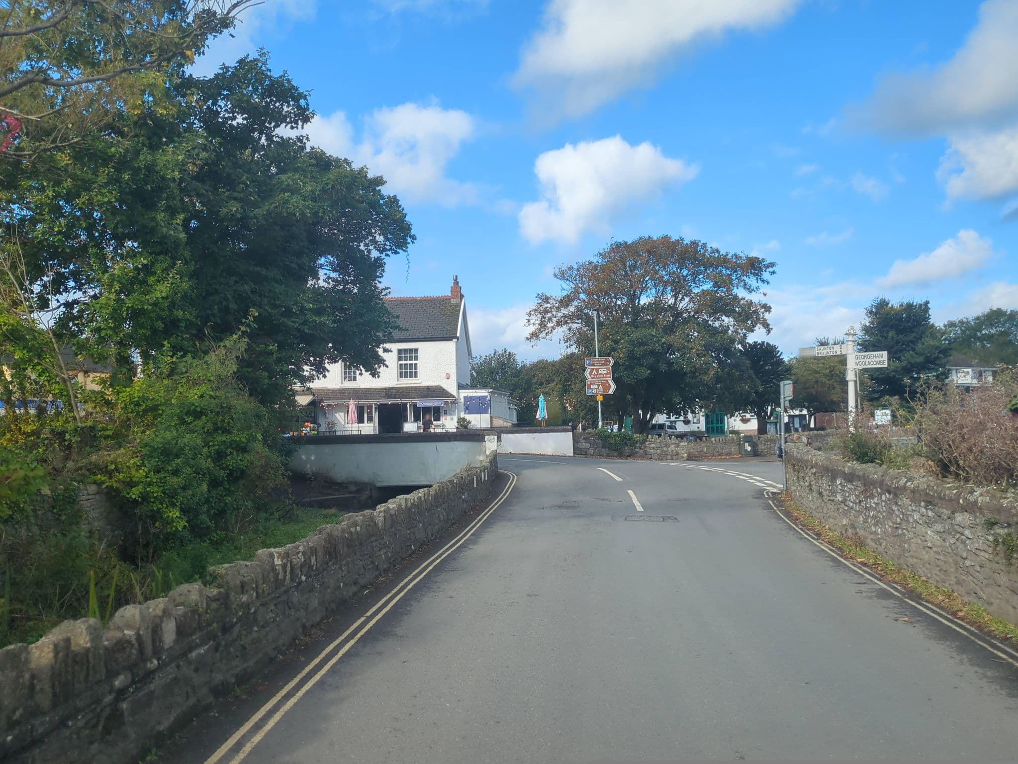 Street view near Croyde Cottage, Braunton — © swinetown (CC BY-SA · Mapillary)
