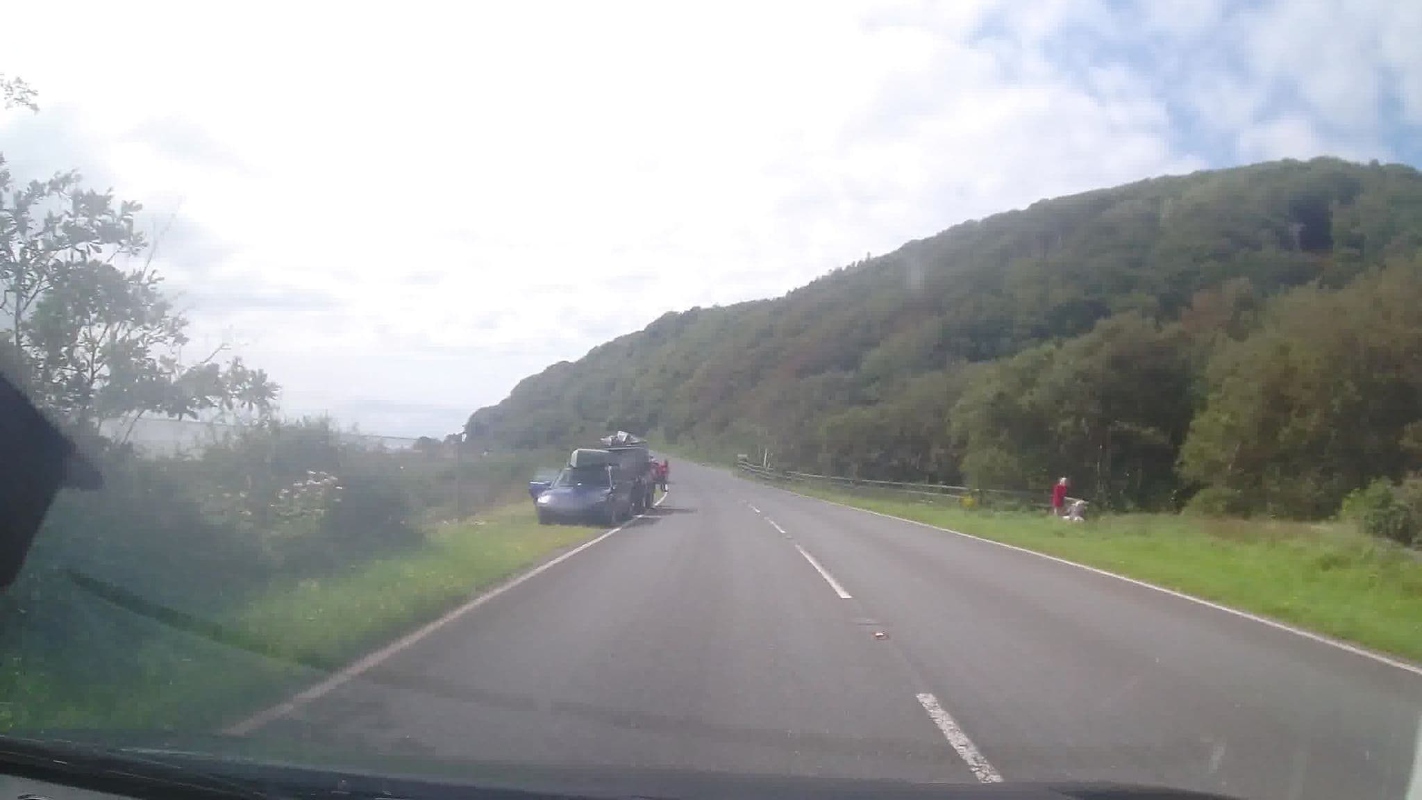 Street view near Panteidal Farmhouse & Gatehouse, Tywyn — © trigpoint (CC BY-SA · Mapillary)