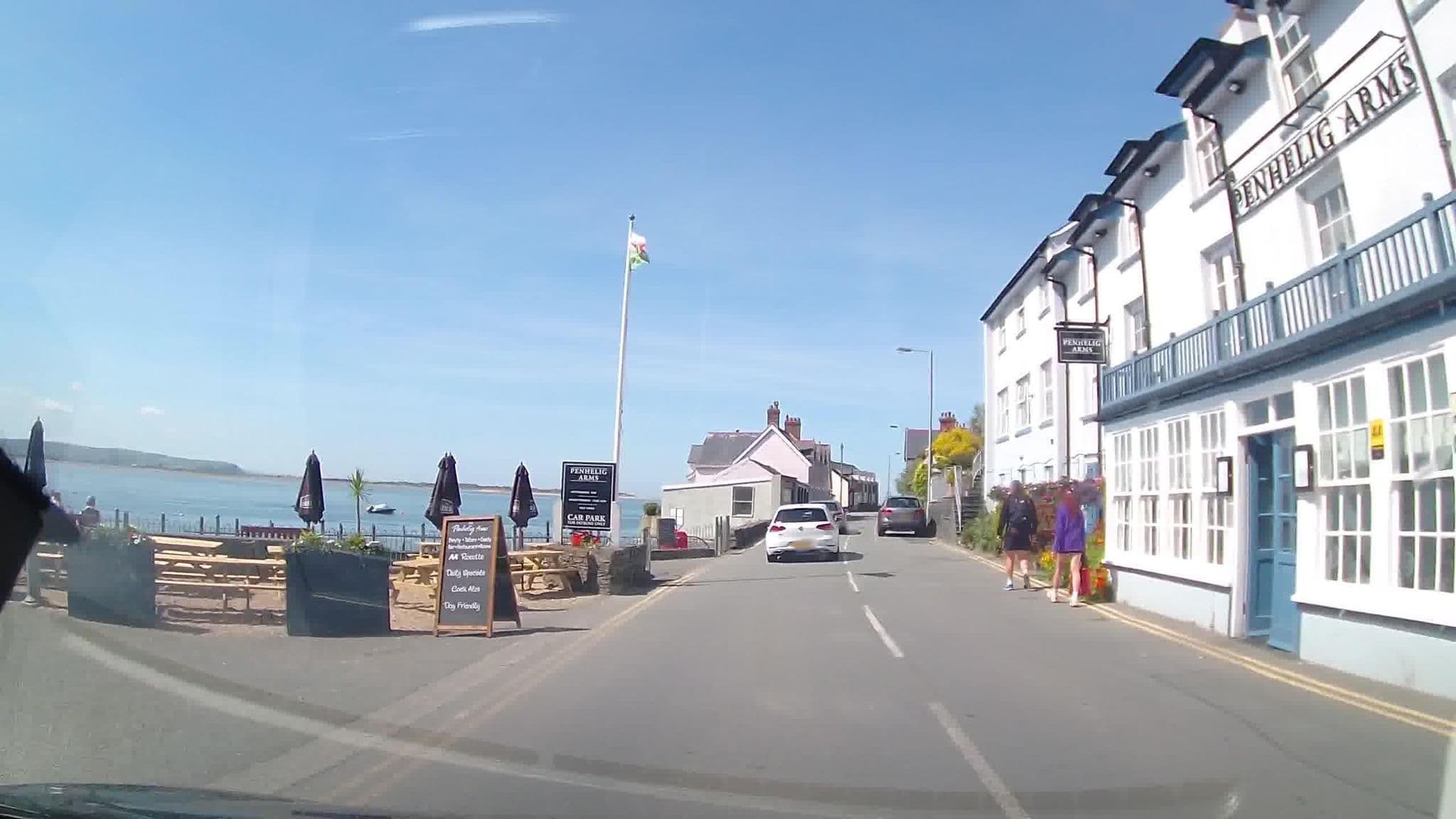 Street view near Penhelig Arms, Tywyn — © trigpoint (CC BY-SA · Mapillary)