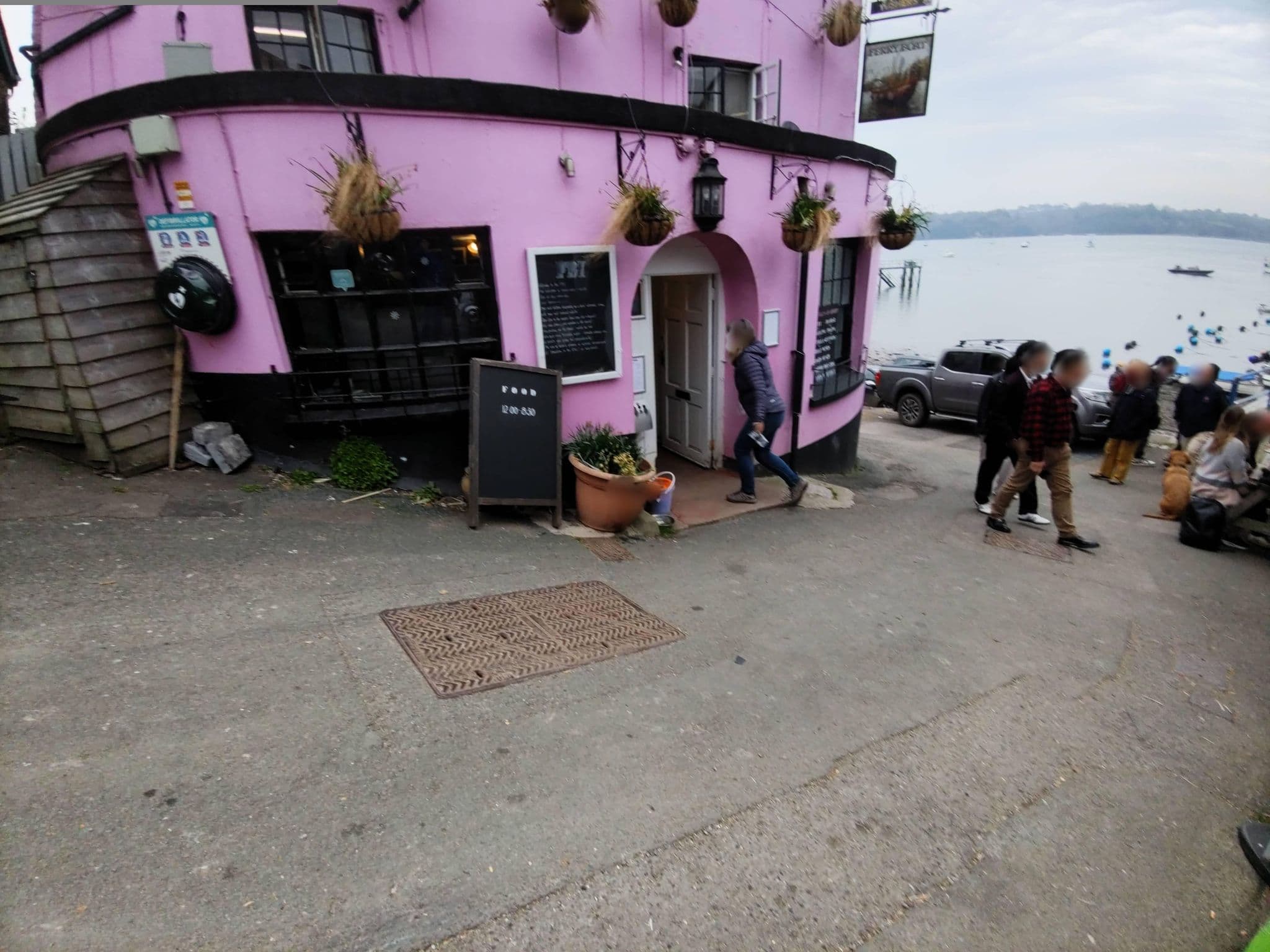 Street view near Quay Cottage, Stoke Gabriel — © WaggyDog (CC BY-SA · Mapillary)