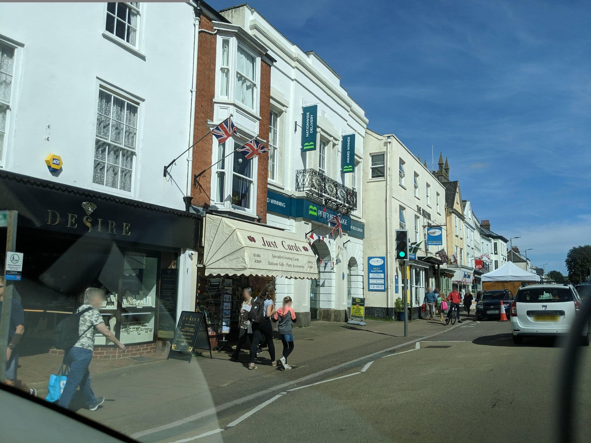 Street view near The New Dolphin Hotel, Honiton — © WaggyDog (CC BY-SA · Mapillary)