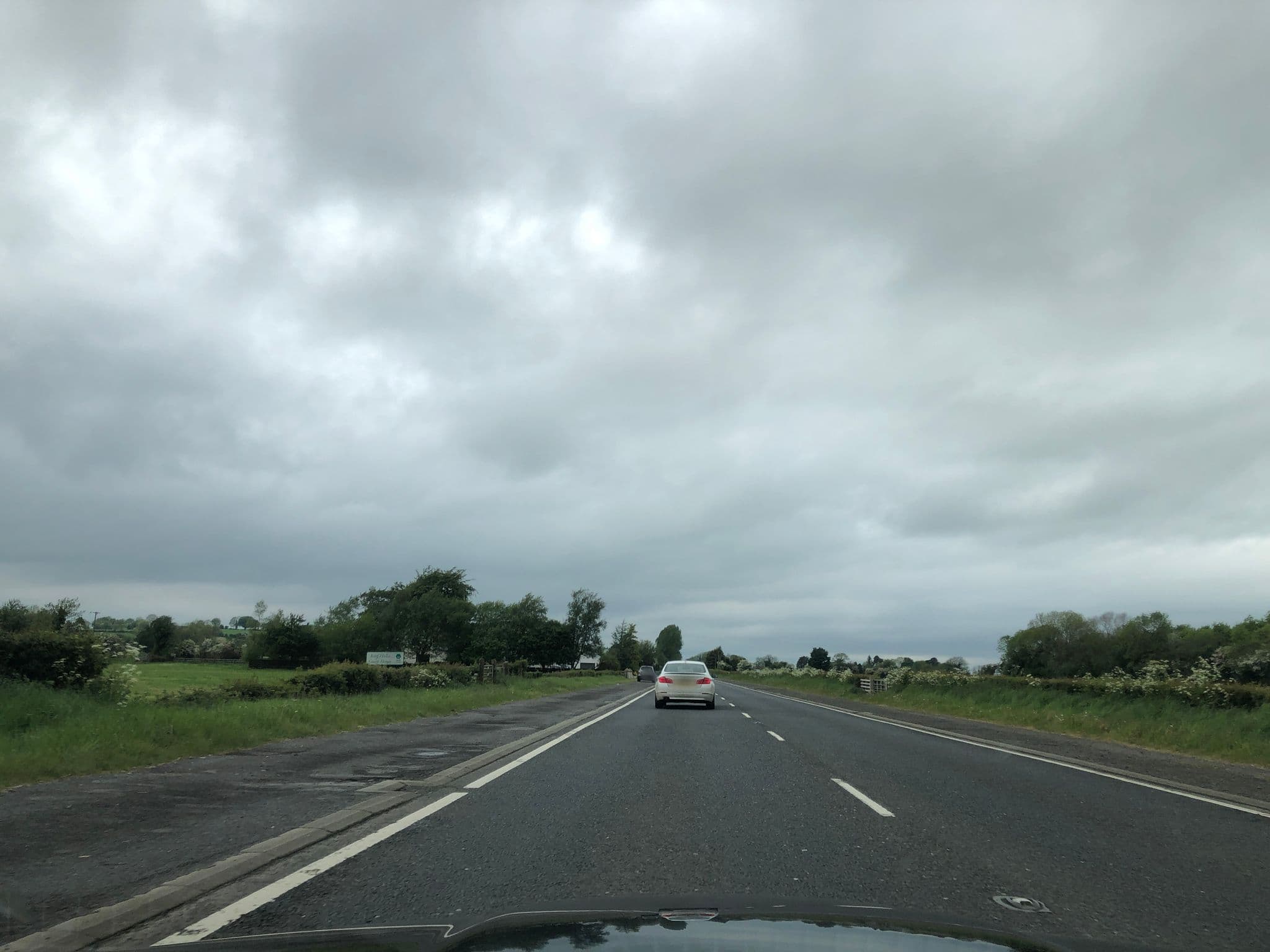 Street view near Keef Halla House, Templepatrick — © laye (CC BY-SA · Mapillary)