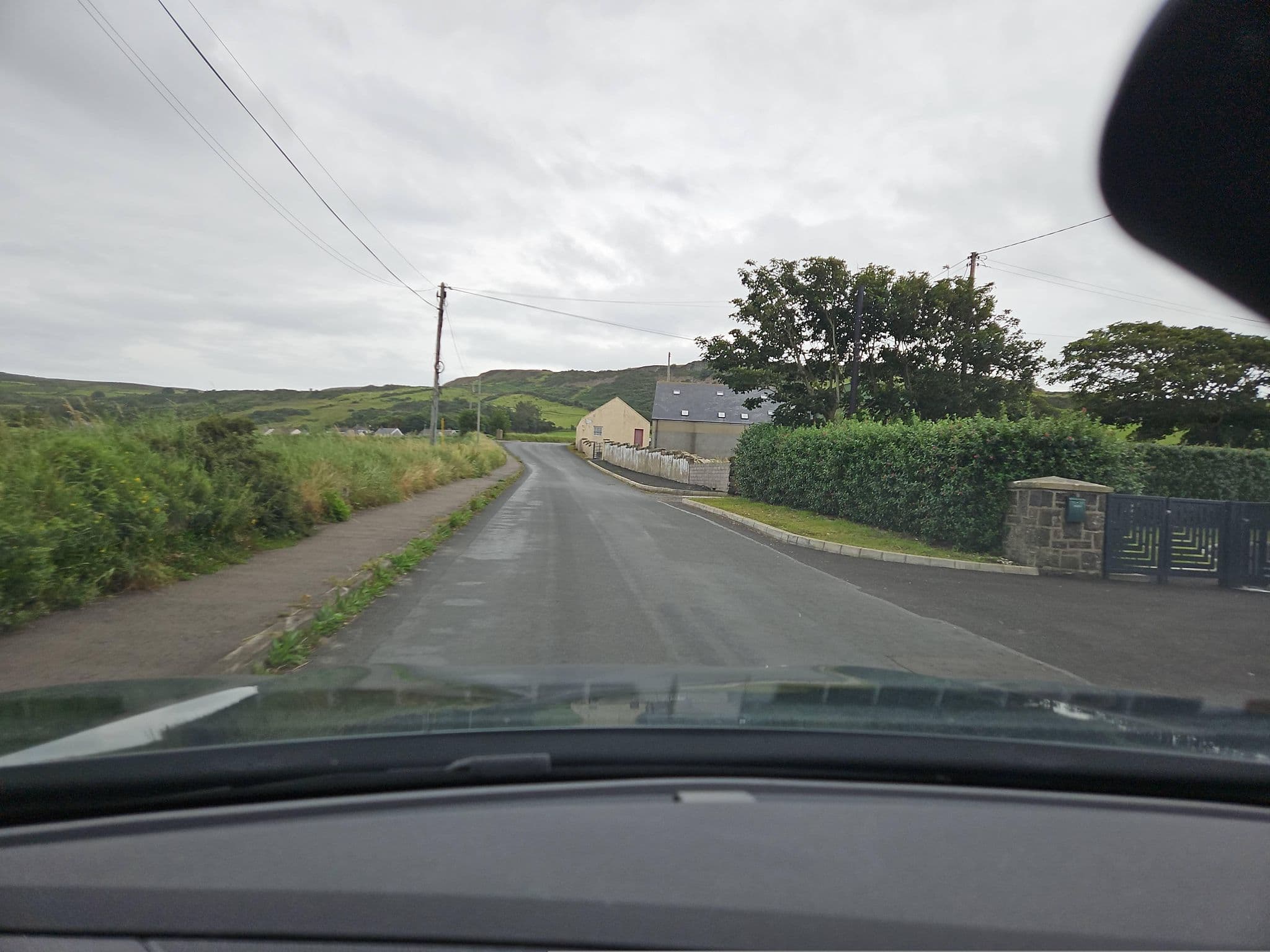 Street view near Rope Bridge Cottage, Ballintoy Harbour — © toho (CC BY-SA · Mapillary)