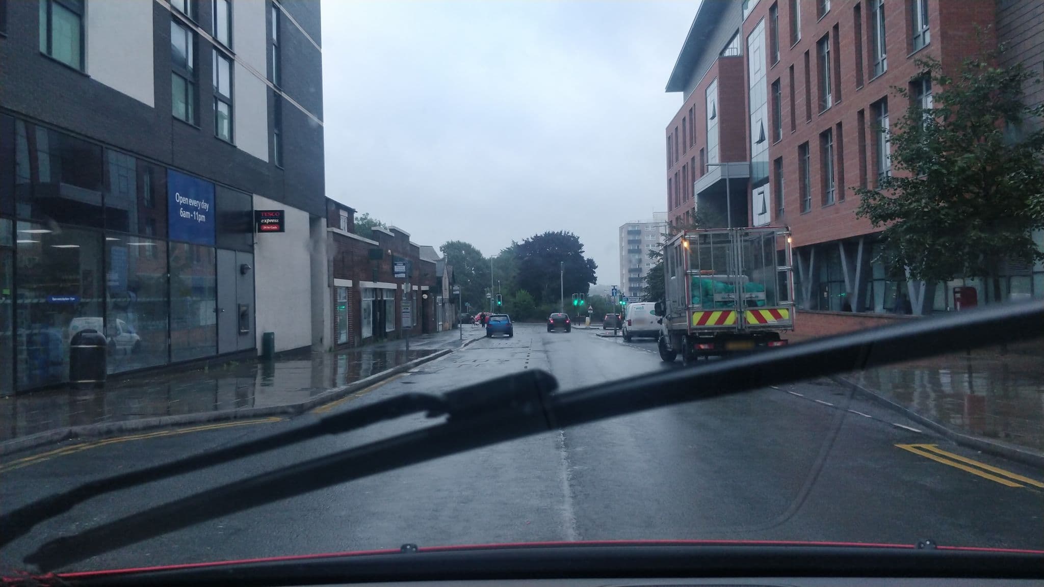 Street view near Travelodge, Chester — © davidsong (CC BY-SA · Mapillary)