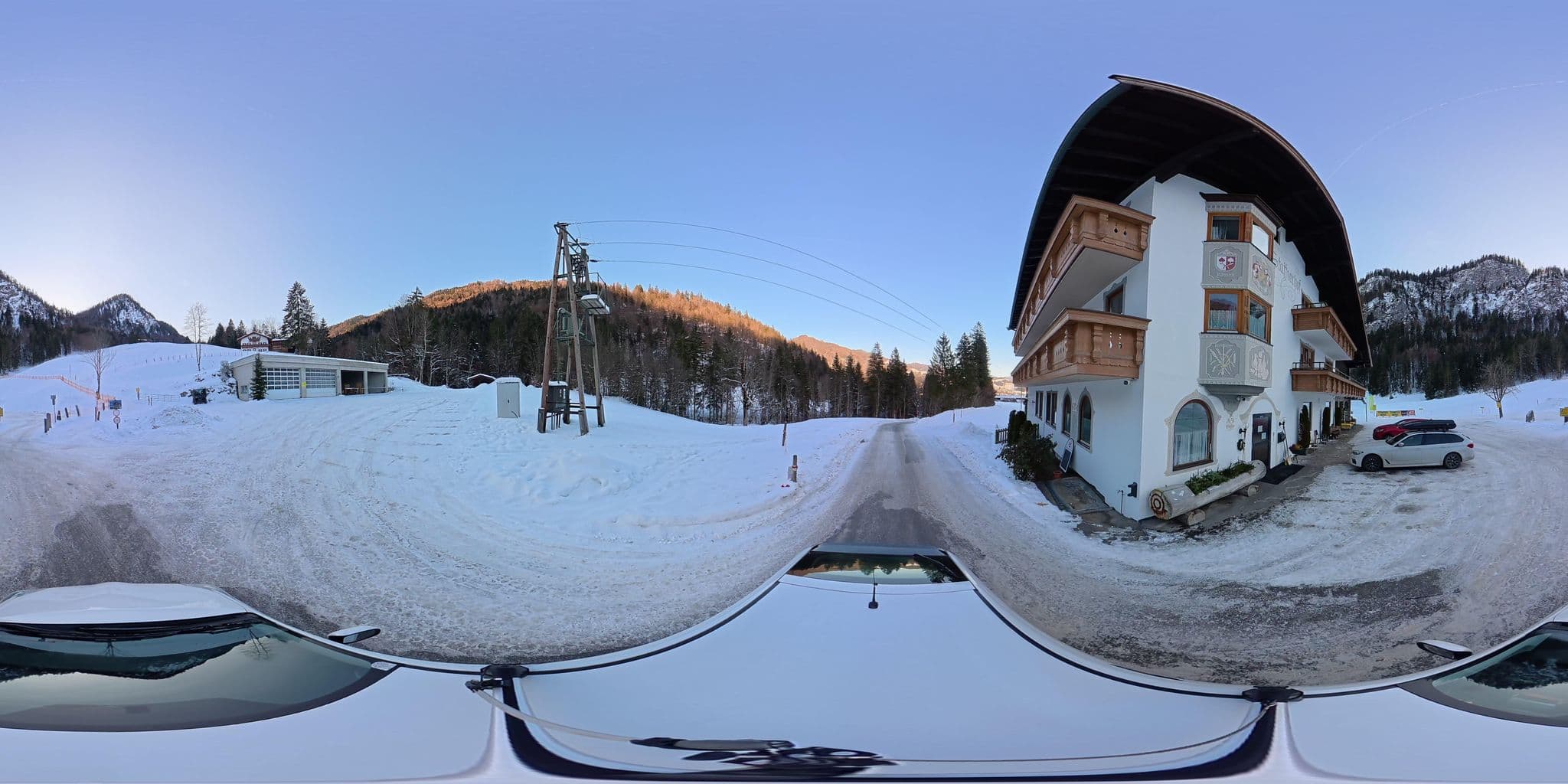 Street view near Staffnerhof, Kössen — © osmplus_org (CC BY-SA · Mapillary)