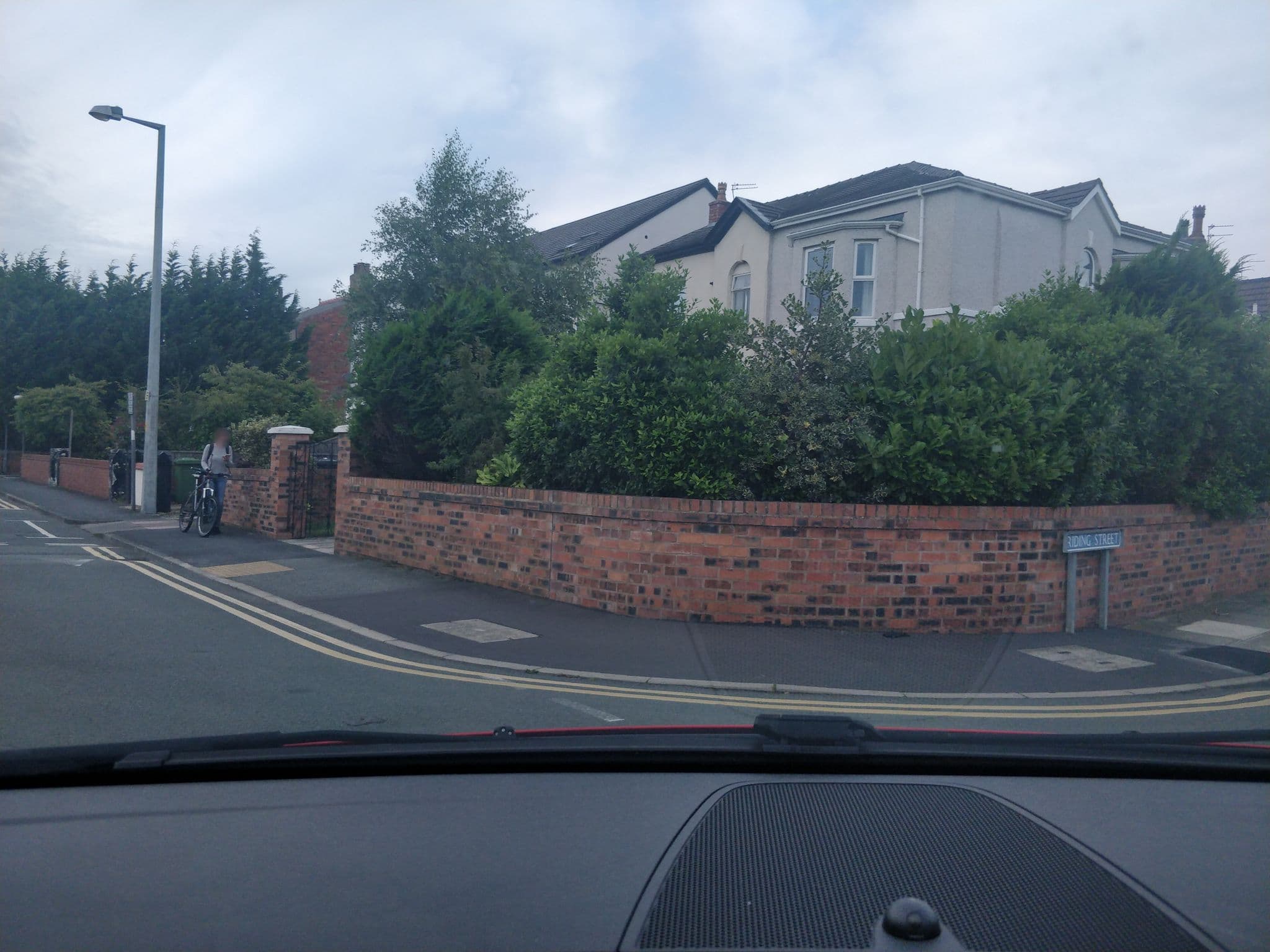 Street view near Imagine, Southport — © davidsong (CC BY-SA · Mapillary)
