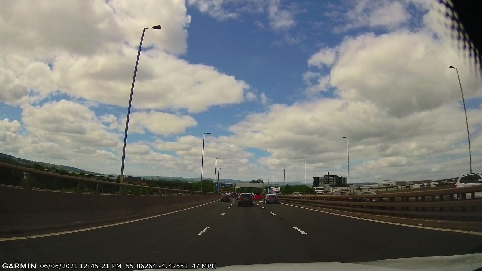 Street view near Travel Inn, Renfrew — © gmc (CC BY-SA · Mapillary)