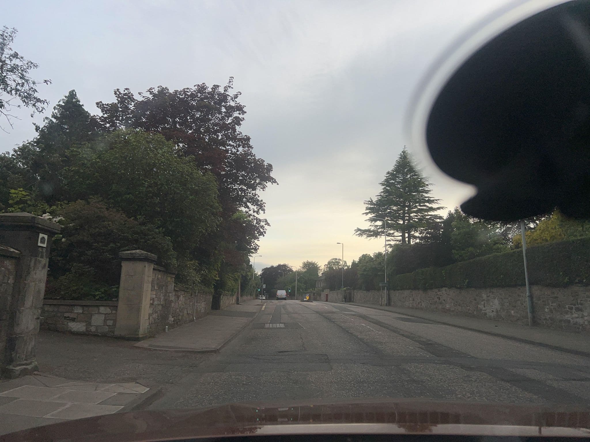 Street view near Morning Side Apartments, Dalkeith — © lucagm (CC BY-SA · Mapillary)