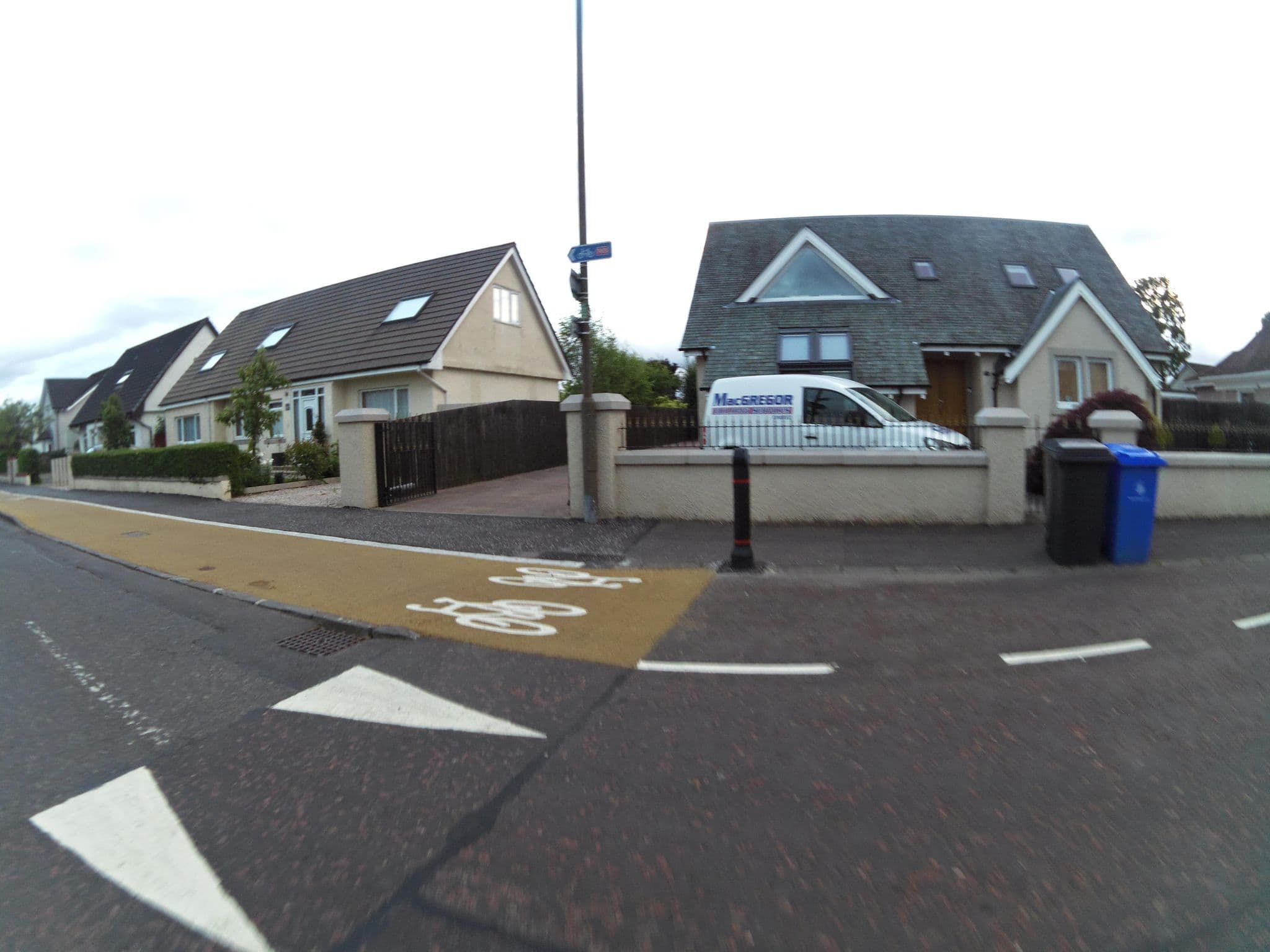 Street view near Abbycraig, Stirling — © smsm1 (CC BY-SA · Mapillary)