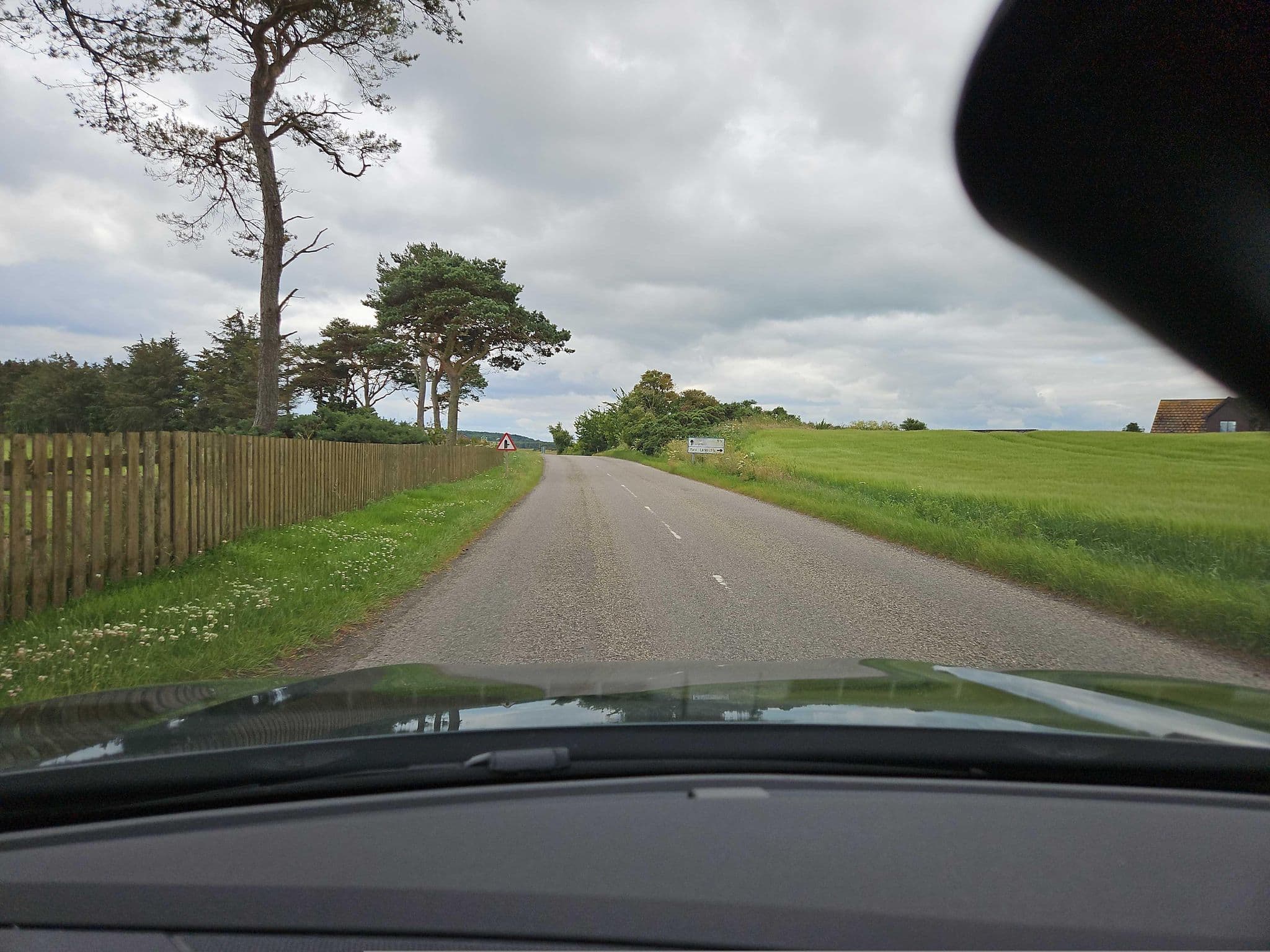Street view near Canterra Cottage, Balintore — © toho (CC BY-SA · Mapillary)
