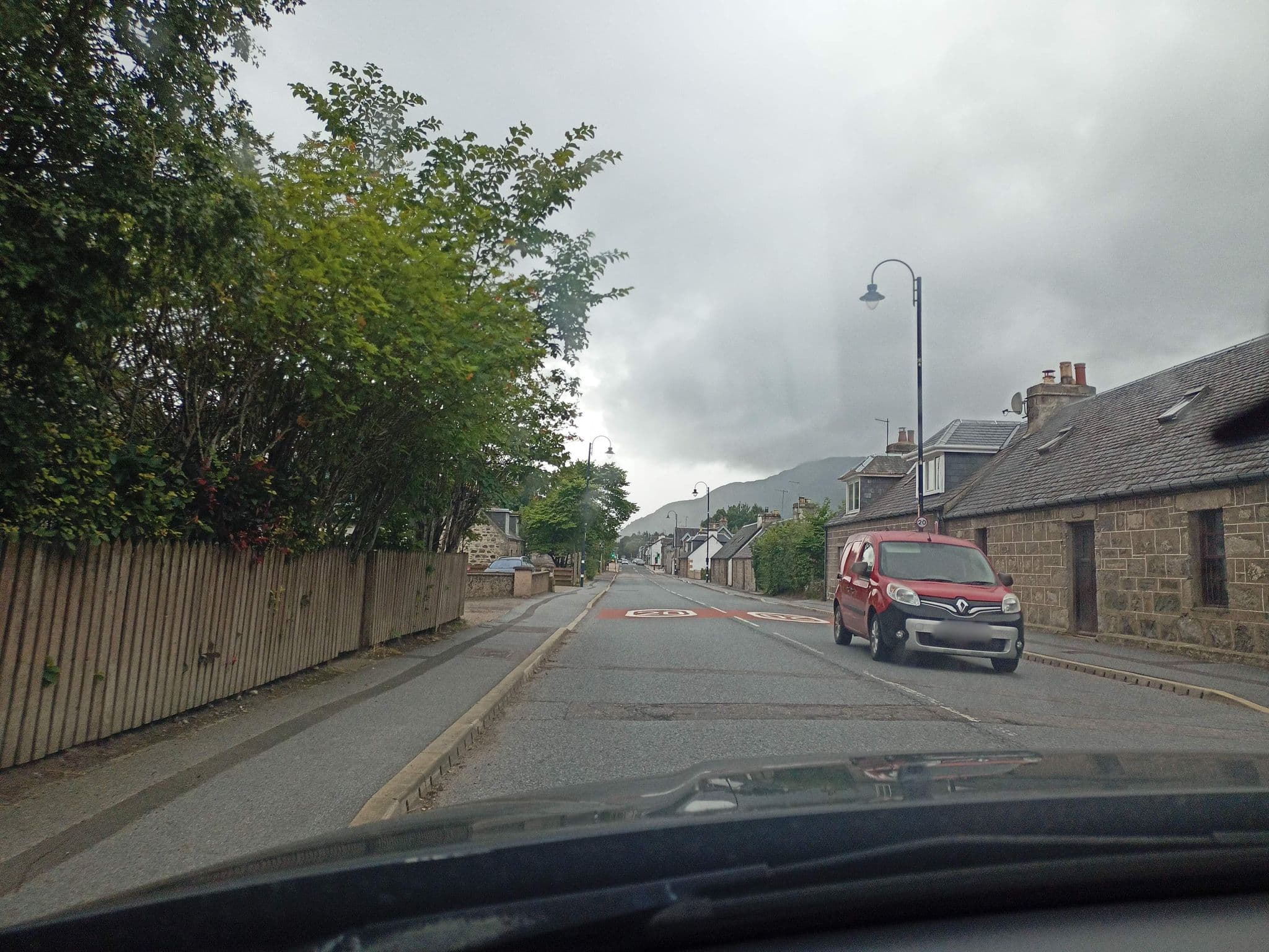 Street view near Strathspey Mountain Hostel, Newtonmore — © xdTAGCLAN (CC BY-SA · Mapillary)