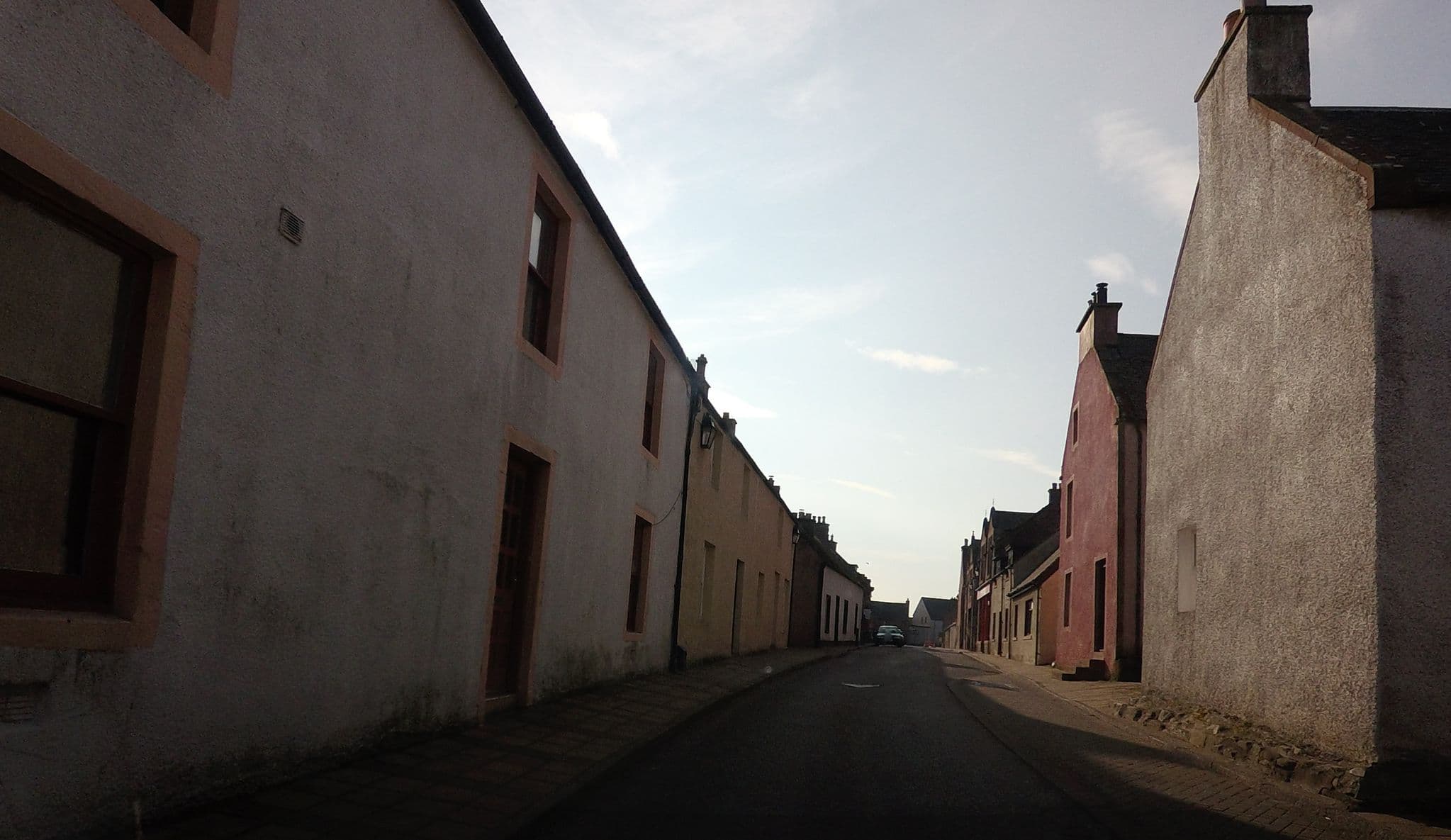 Street view near Whinstone Cottages, Fortrose — © hobgoblin (CC BY-SA · Mapillary)