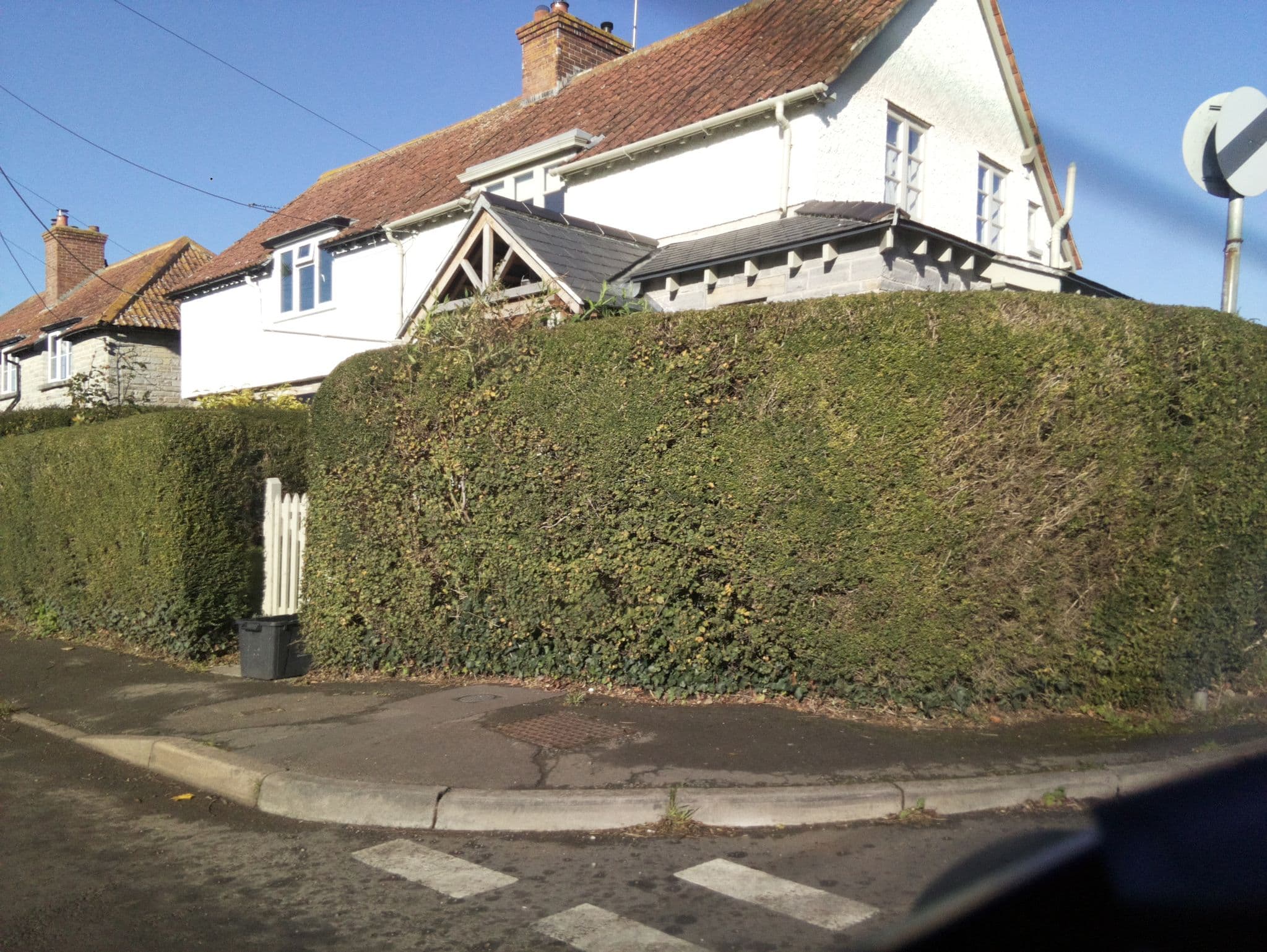 Street view near Devonshire Arms Hotel Langport, Langport — © southglos (CC BY-SA · Mapillary)