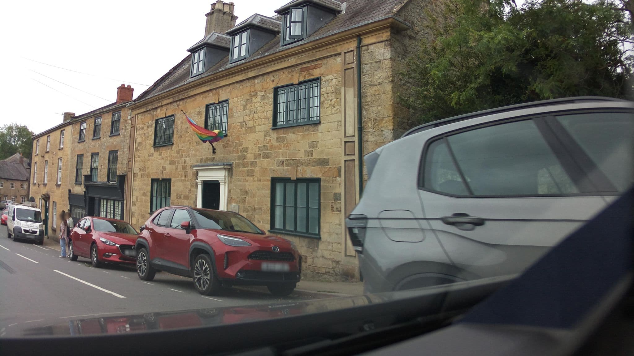 Street view near Vanilla House Vintage BB, Beaminster — © southglos (CC BY-SA · Mapillary)