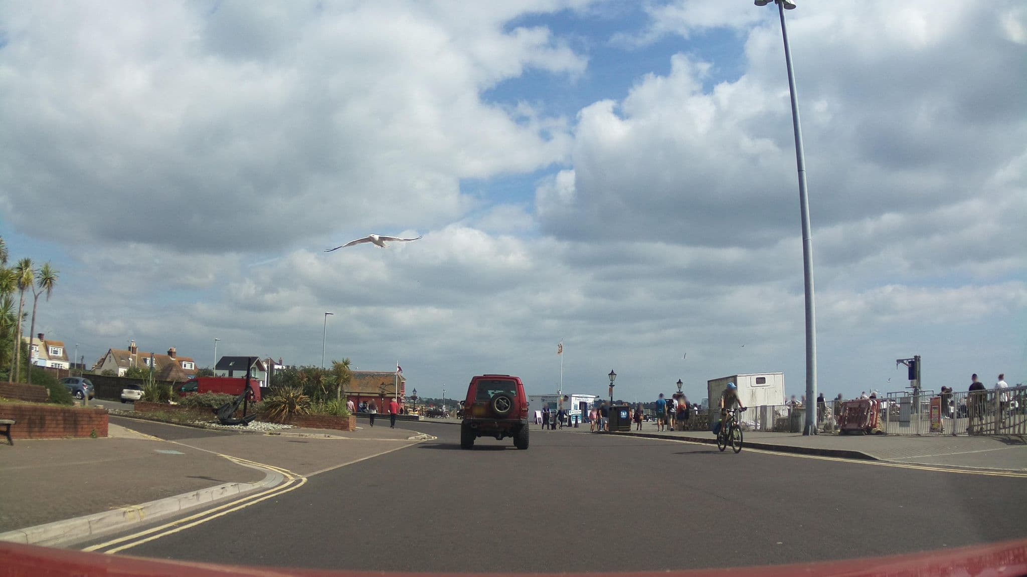 Street view near Thistle Poole Hotel, Poole — © southglos (CC BY-SA · Mapillary)
