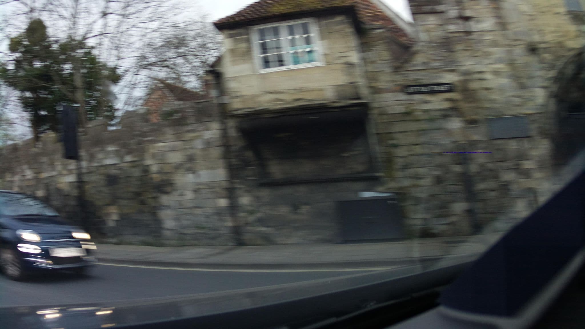 Street view near The Lazy Cow, Salisbury — © southglos (CC BY-SA · Mapillary)