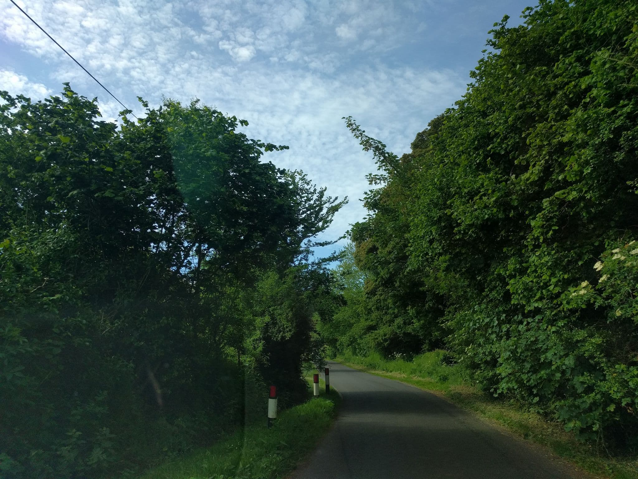 Street view near Hinton Lodge, Trowbridge — © chris_debian (CC BY-SA · Mapillary)