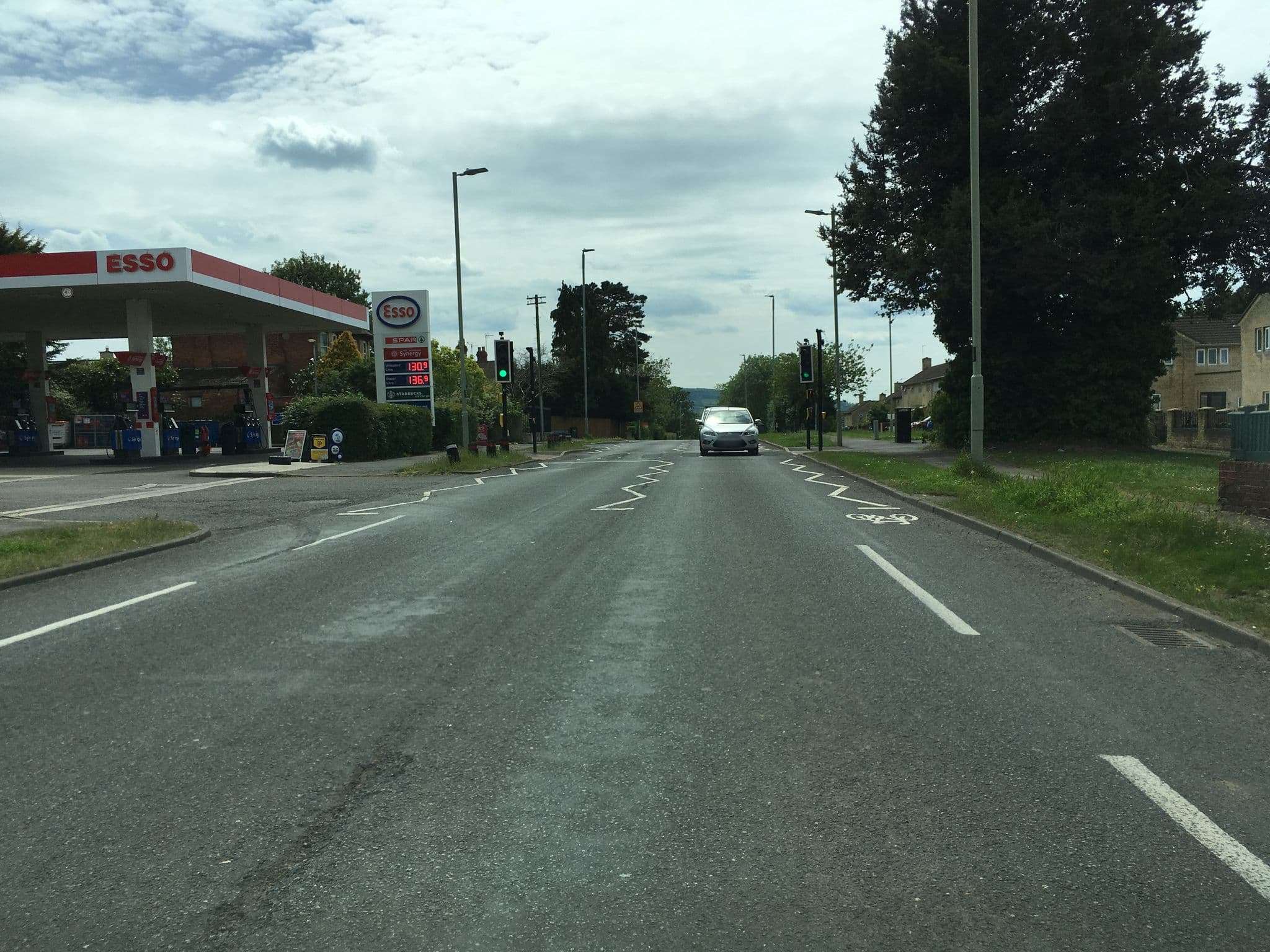 Street view near Brookthorpe Lodge Guest House, Gloucester — © southglos (CC BY-SA · Mapillary)