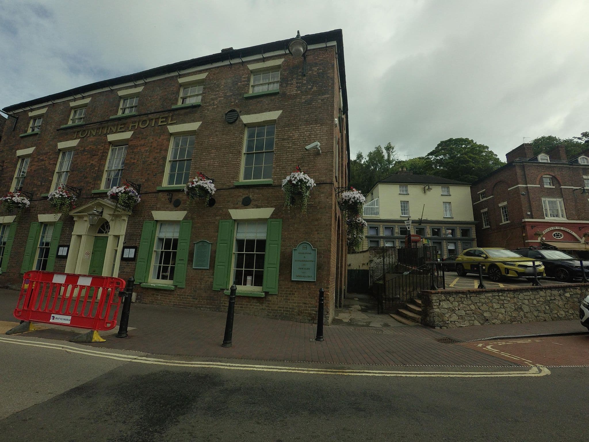 Street view near Tontine Hotel, Ironbridge — © hobgoblin (CC BY-SA · Mapillary)
