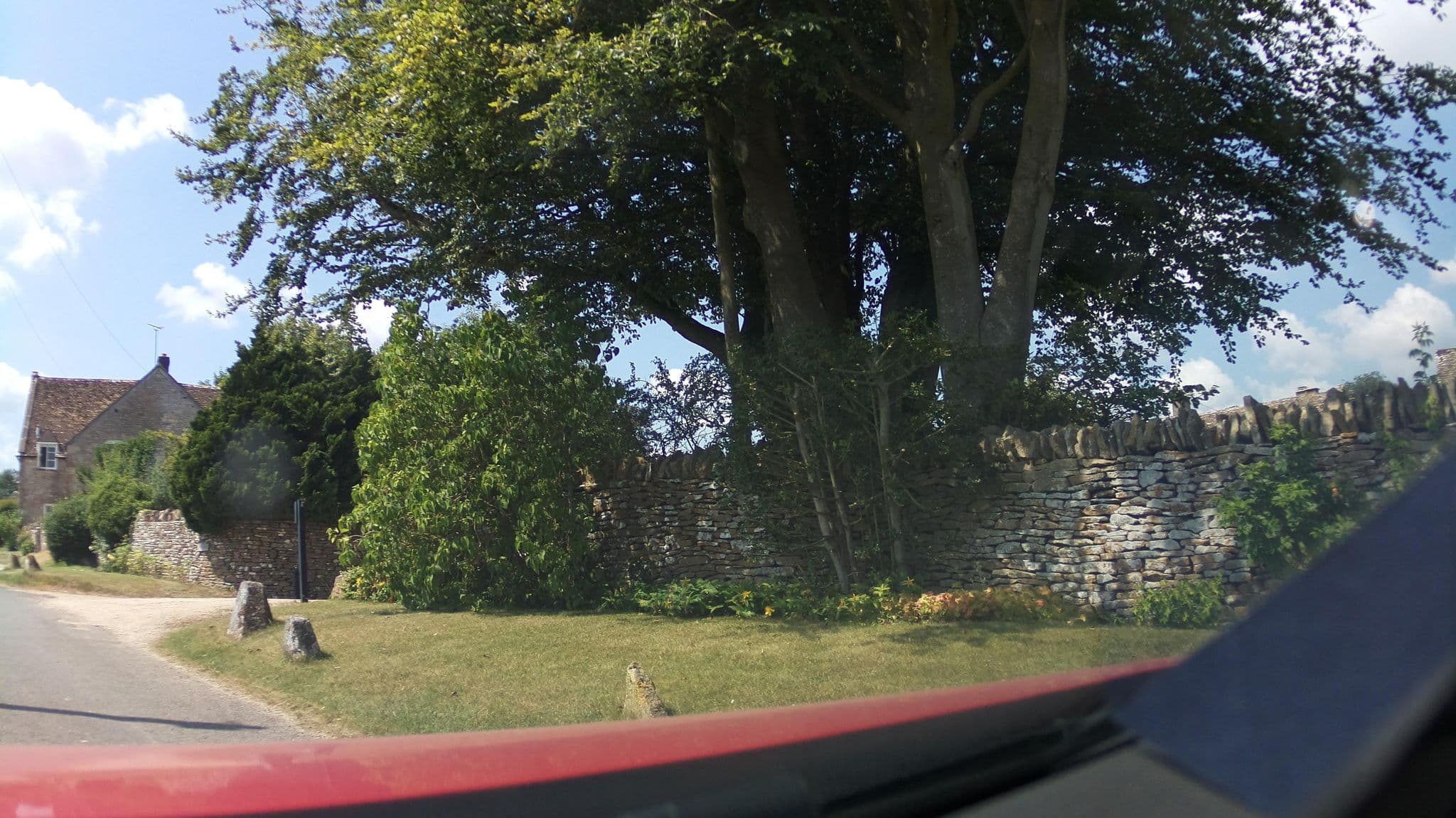 Street view near Wren House Bed & Breakfast, Donnington — © southglos (CC BY-SA · Mapillary)
