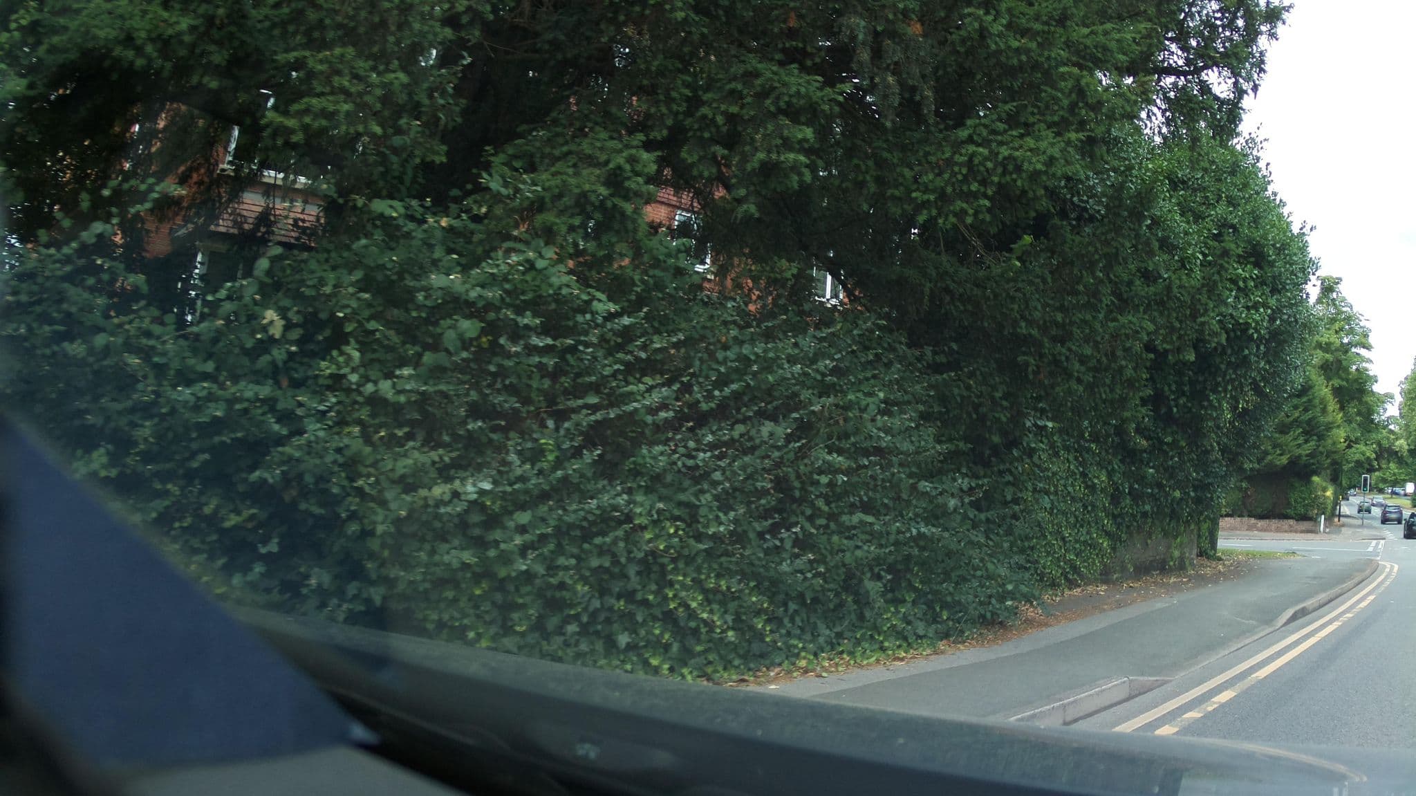 Street view near The De Vere Belfry, Sutton Coldfield — © southglos (CC BY-SA · Mapillary)