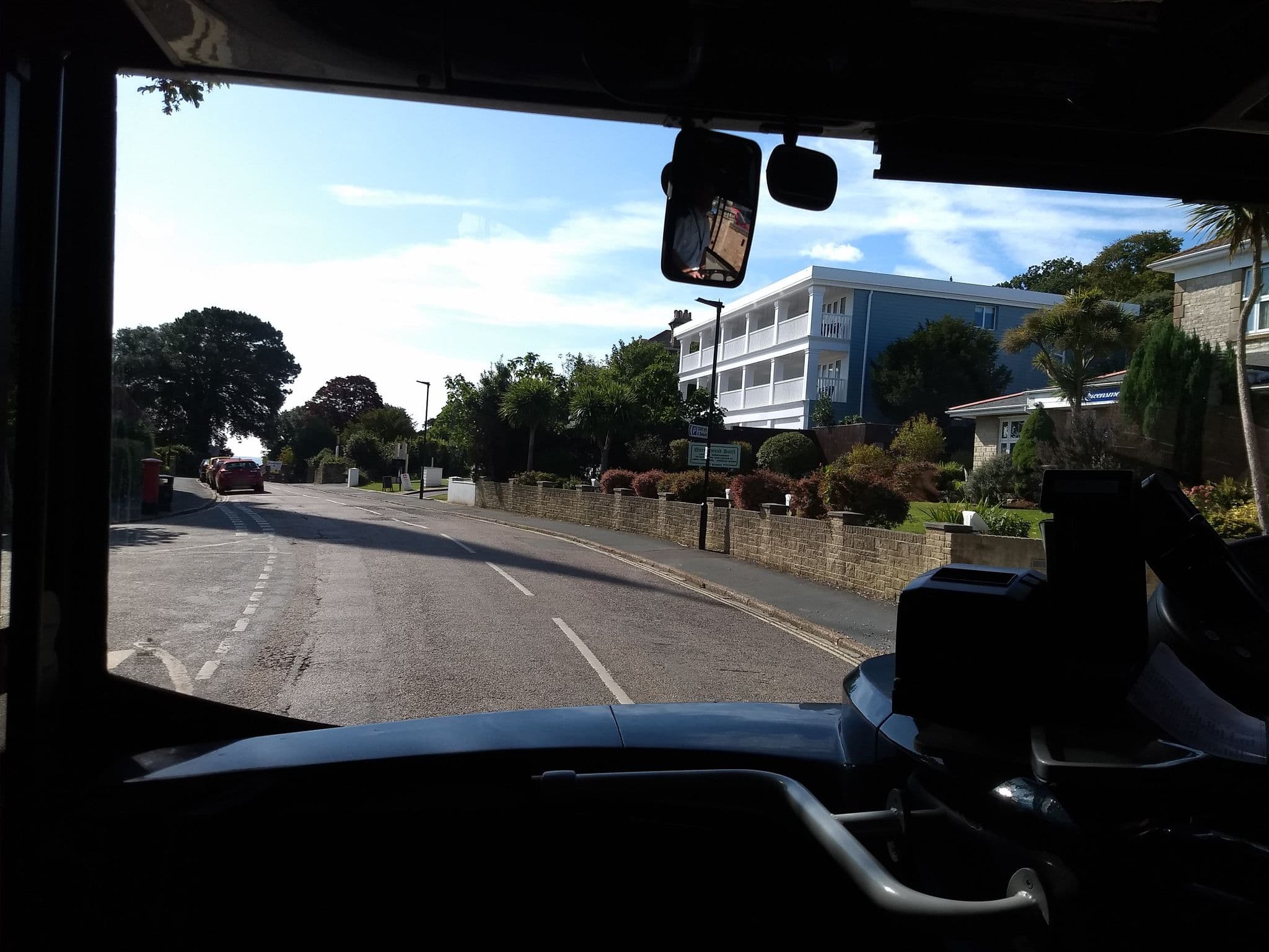 Street view near Queensmead Hotel, Shanklin — © mappernerd (CC BY-SA · Mapillary)
