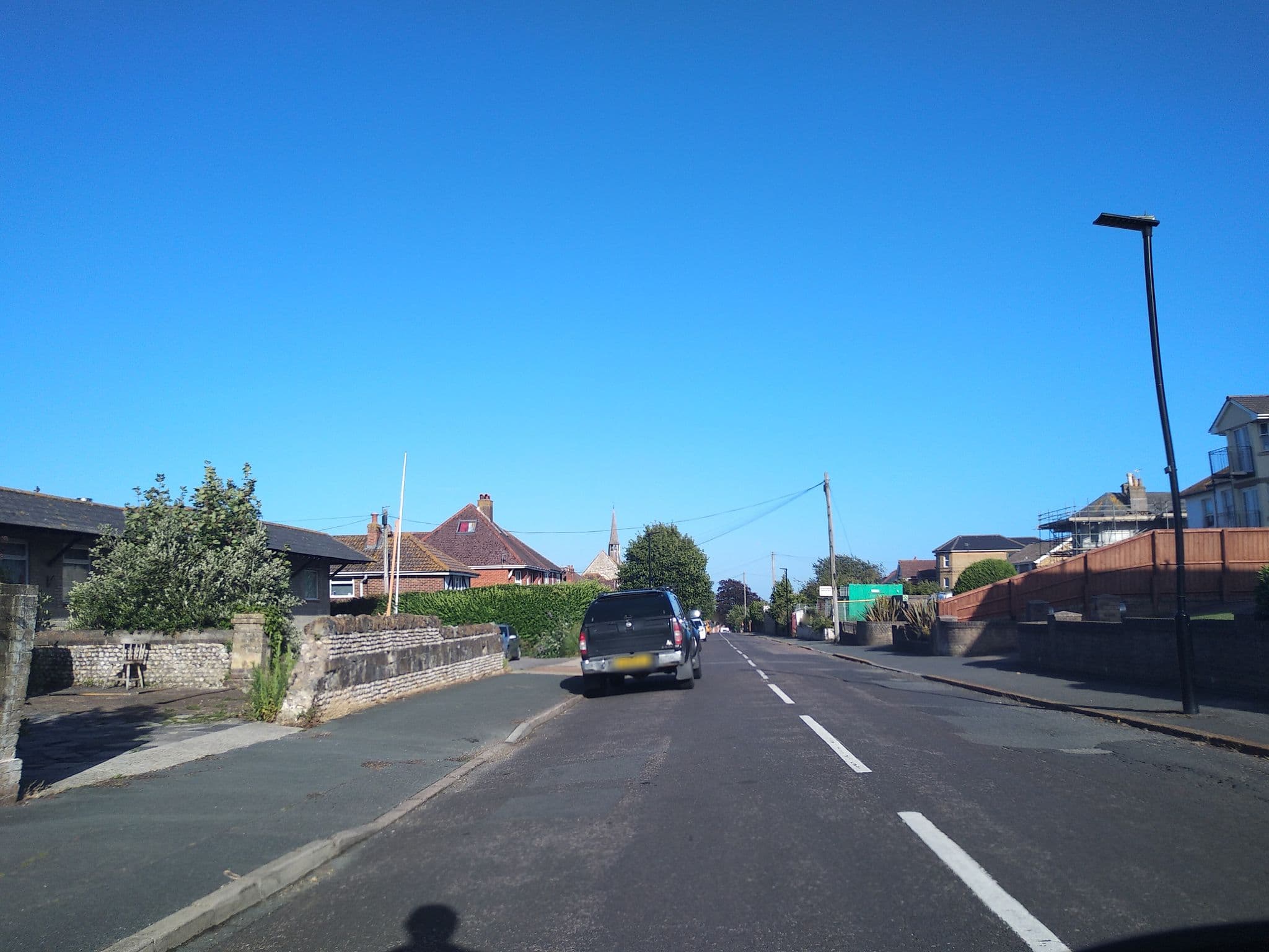 Street view near Cygnet Hotel, Sandown — © cjmalone (CC BY-SA · Mapillary)