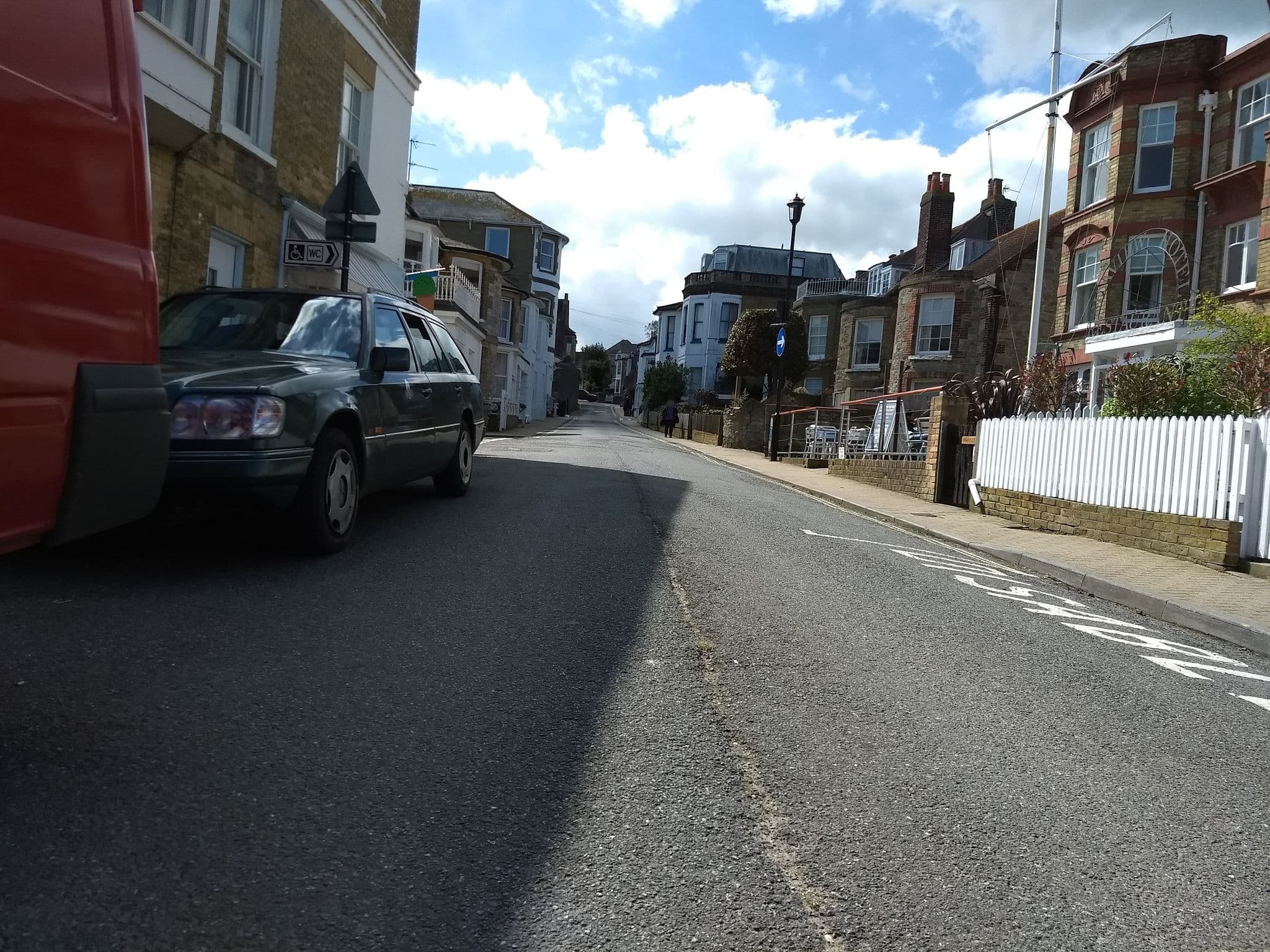 Street view near Seaview Hotel & Restaurant, Seaview — © mappernerd (CC BY-SA · Mapillary)