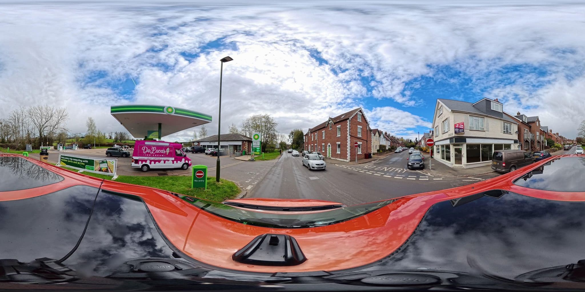 Street view near The Old Store Midhurst Bed & Breakfast, Midhurst — © BlizzardBorn42Car (CC BY-SA · Mapillary)