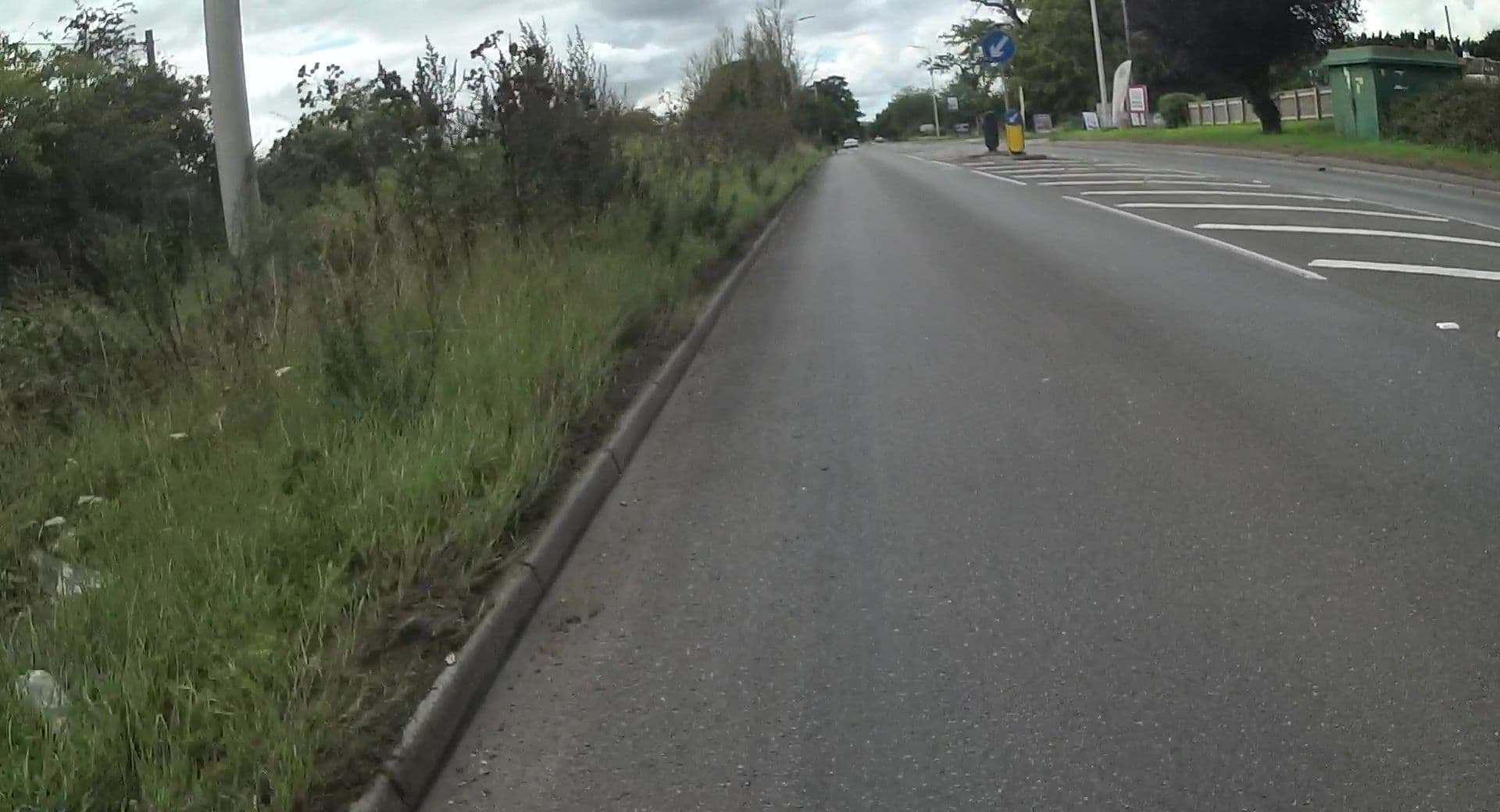 Street view near Premierinn, Thatcham — © jpennycook (CC BY-SA · Mapillary)