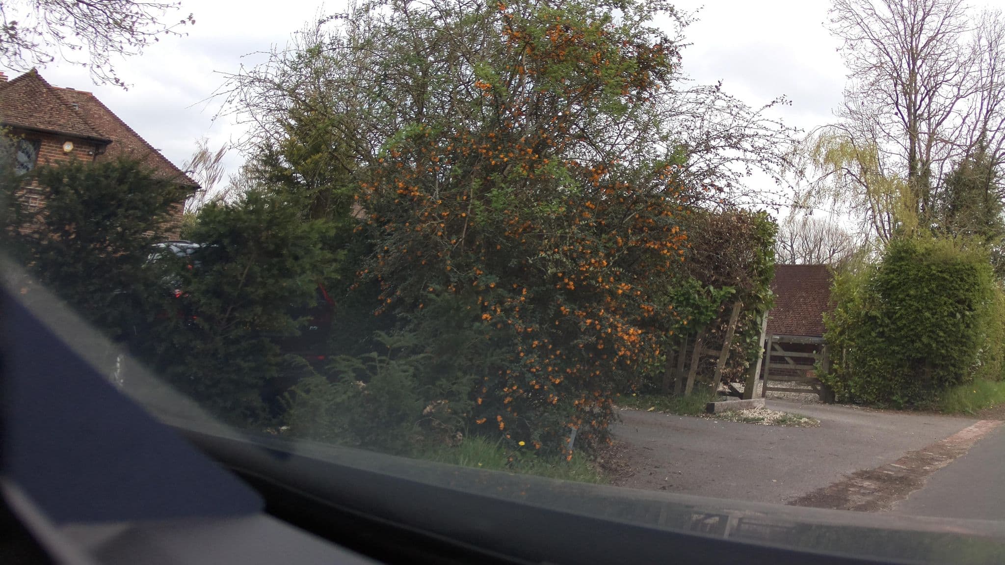 Street view near The Furze Bush Inn, Highcoems — © southglos (CC BY-SA · Mapillary)