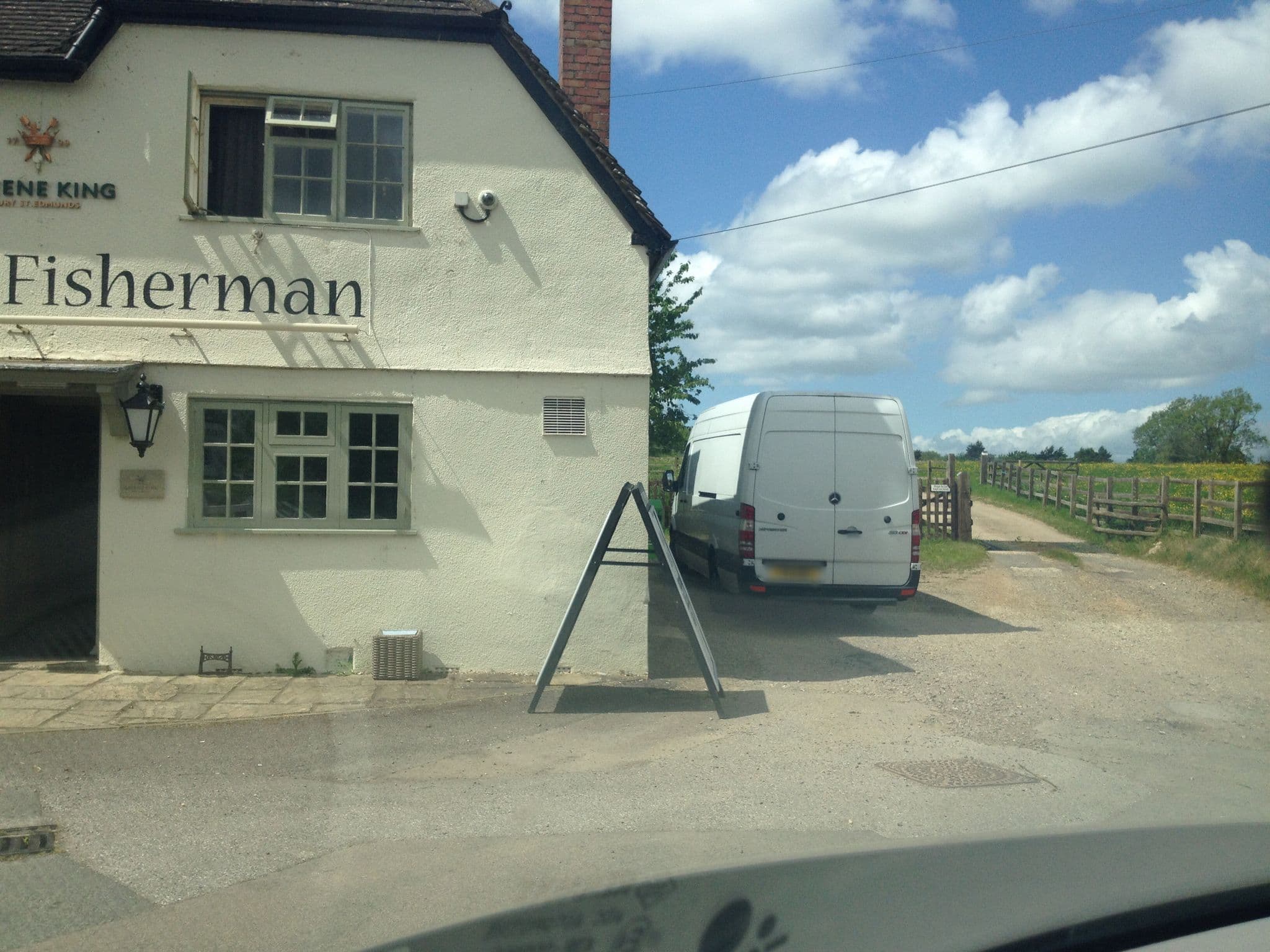 Street view near Manor Farm B & B, Long Crendon — © domdomegg (CC BY-SA · Mapillary)