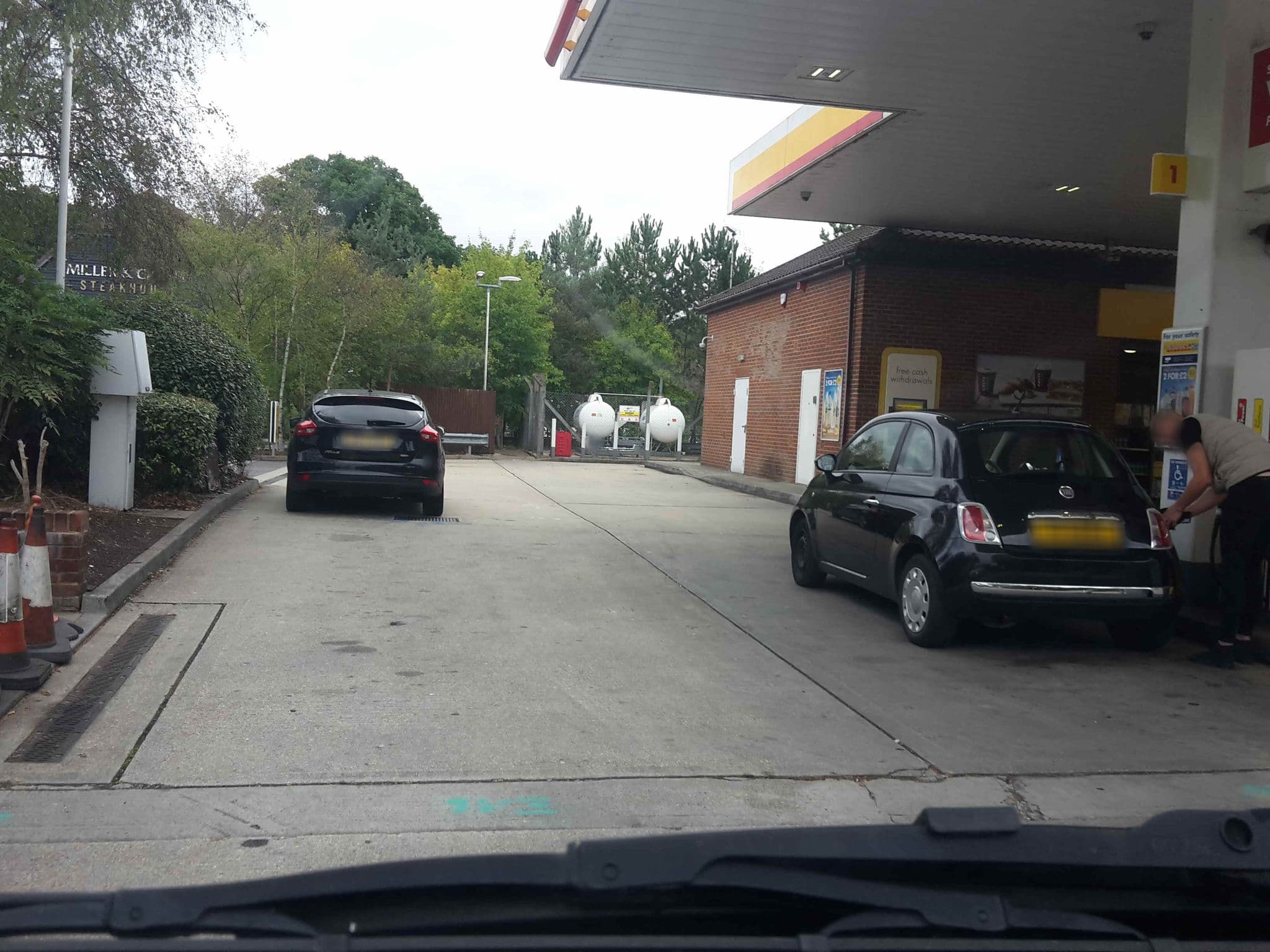 Street view near Travelodge, Fleet — © richardc (CC BY-SA · Mapillary)
