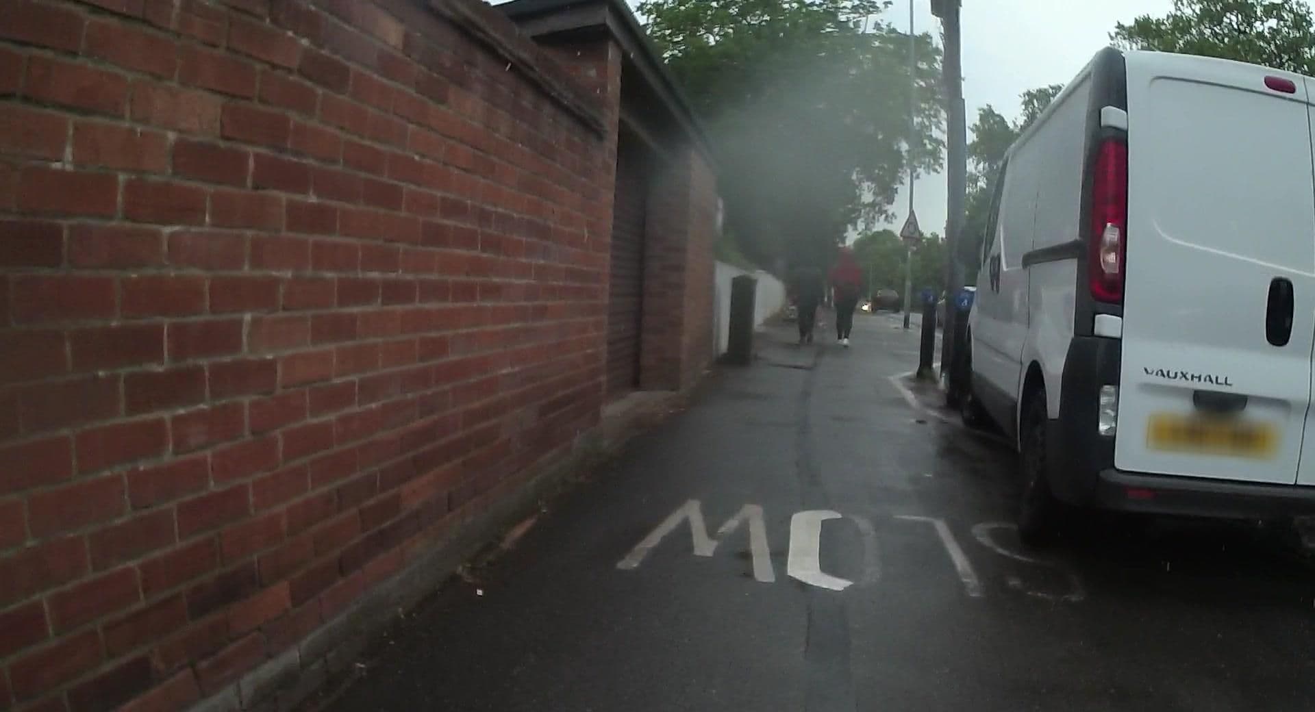 Street view near Morrisons Guest House, Bracknell — © jpennycook (CC BY-SA · Mapillary)