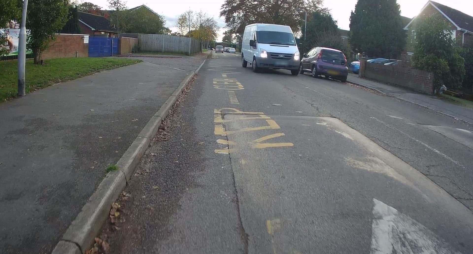 Street view near Derosen Bed & Breakfast, Sandhurst — © jpennycook (CC BY-SA · Mapillary)