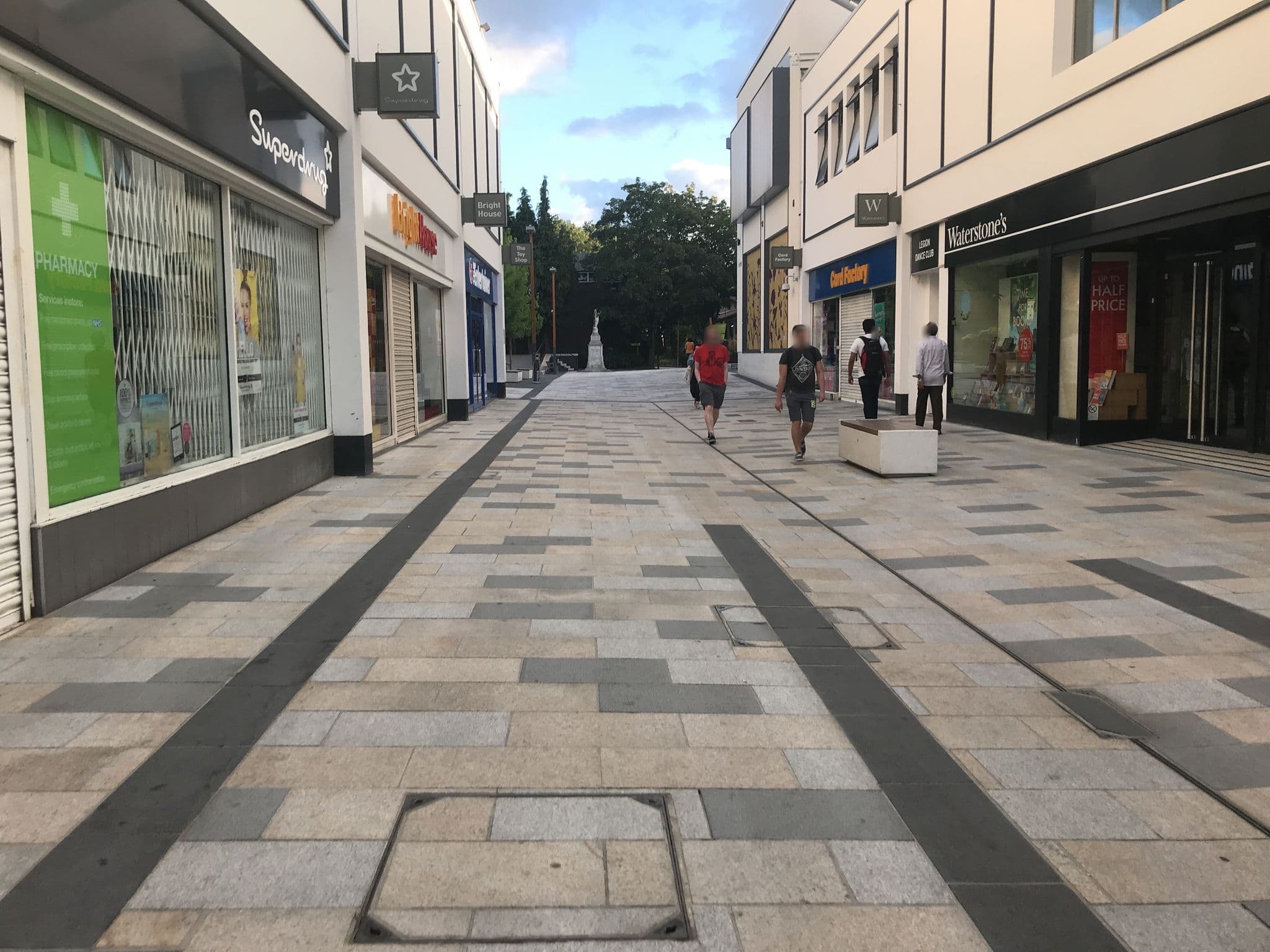 Street view near Suite 708, Bracknell — © geoengtechel (CC BY-SA · Mapillary)
