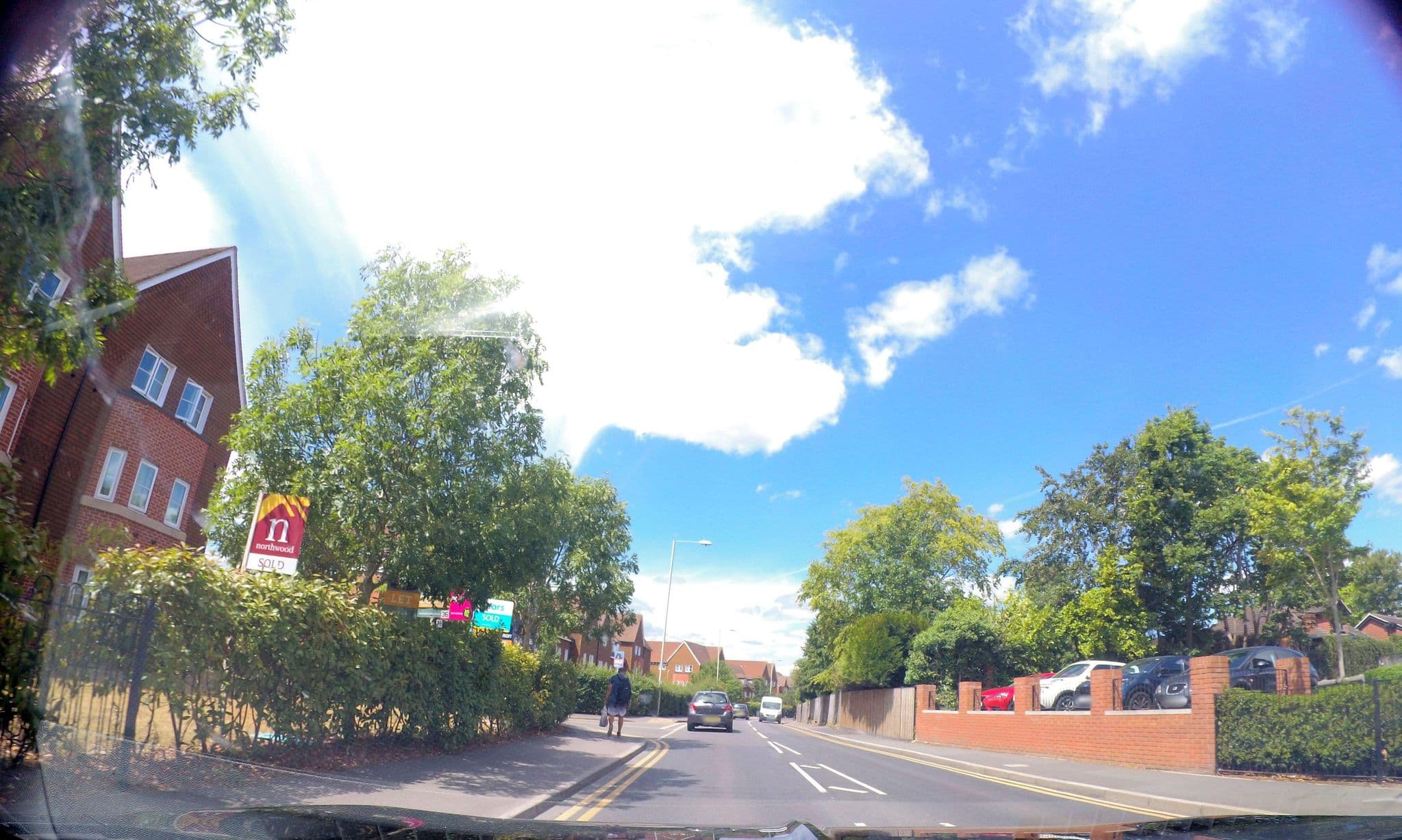 Street view near Flexi-Lets, Wokingham — © 4004 (CC BY-SA · Mapillary)