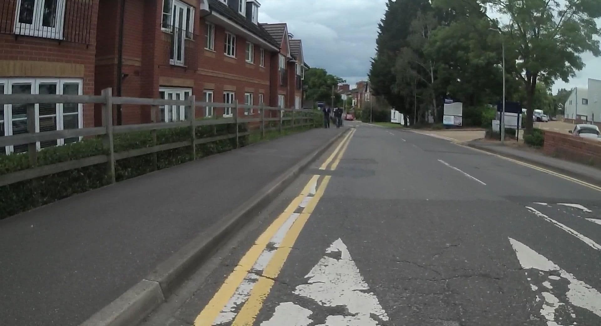 Street view near Deep Blue Serviced Apartments Wokingham, Wokingham — © jpennycook (CC BY-SA · Mapillary)