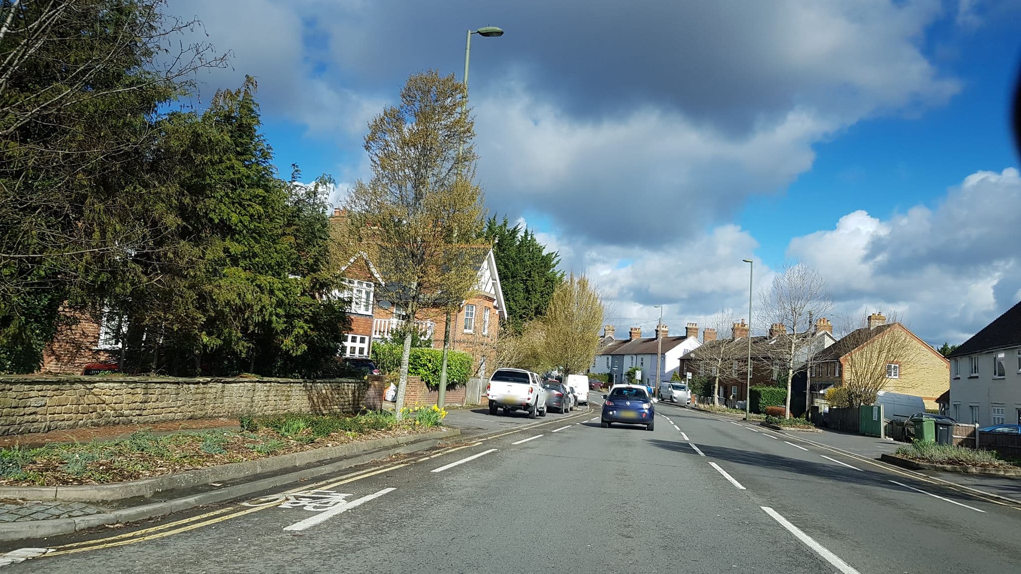Street view near The Foxes, Guildford — © richardc (CC BY-SA · Mapillary)