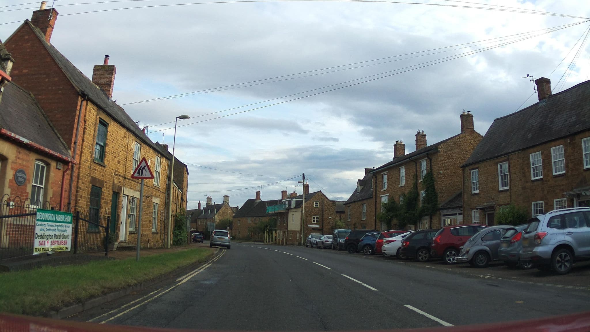 Street view near Knife & Fork Bed & Breakfast, Deddington — © southglos (CC BY-SA · Mapillary)