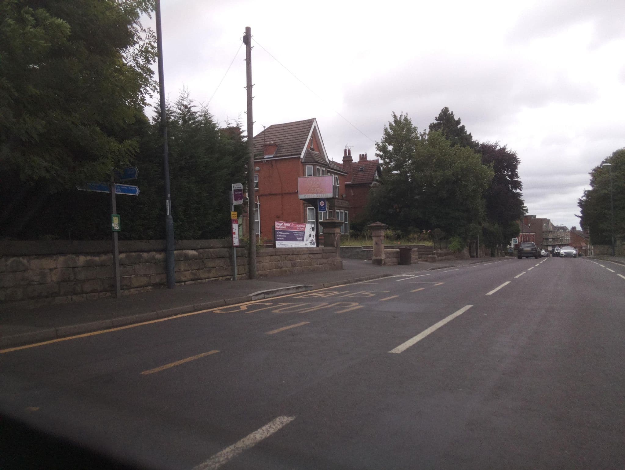 Street view near Victoria Park Hotel, Derby — © southglos (CC BY-SA · Mapillary)