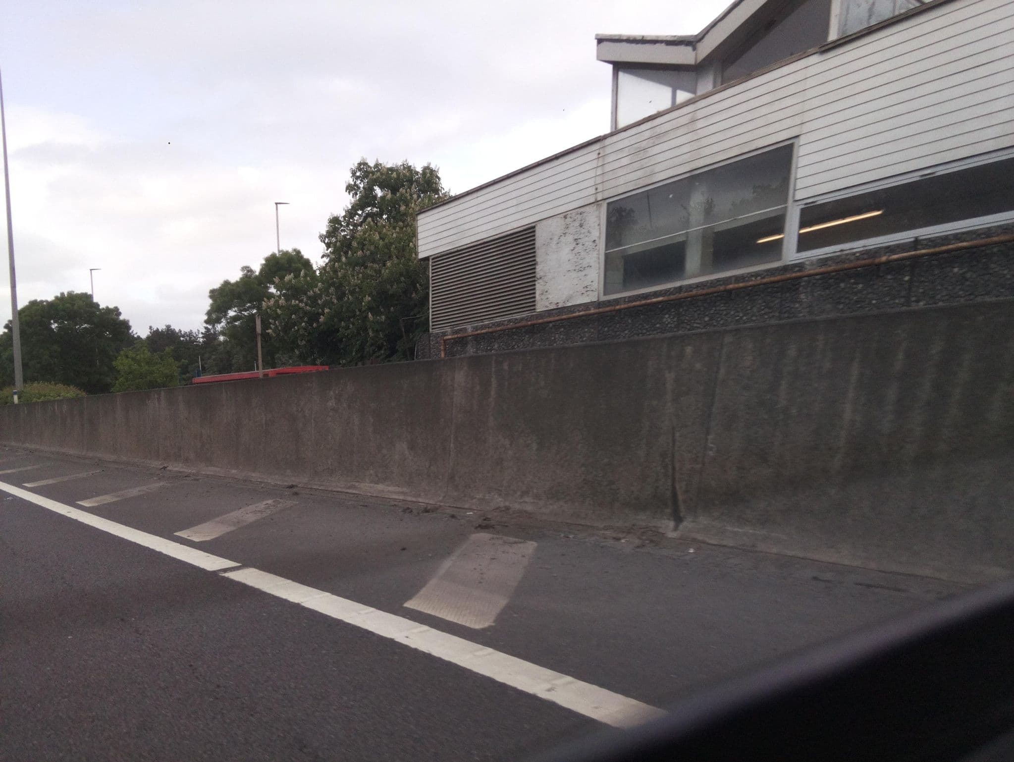 Street view near Travelodge, Kimberley — © southglos (CC BY-SA · Mapillary)